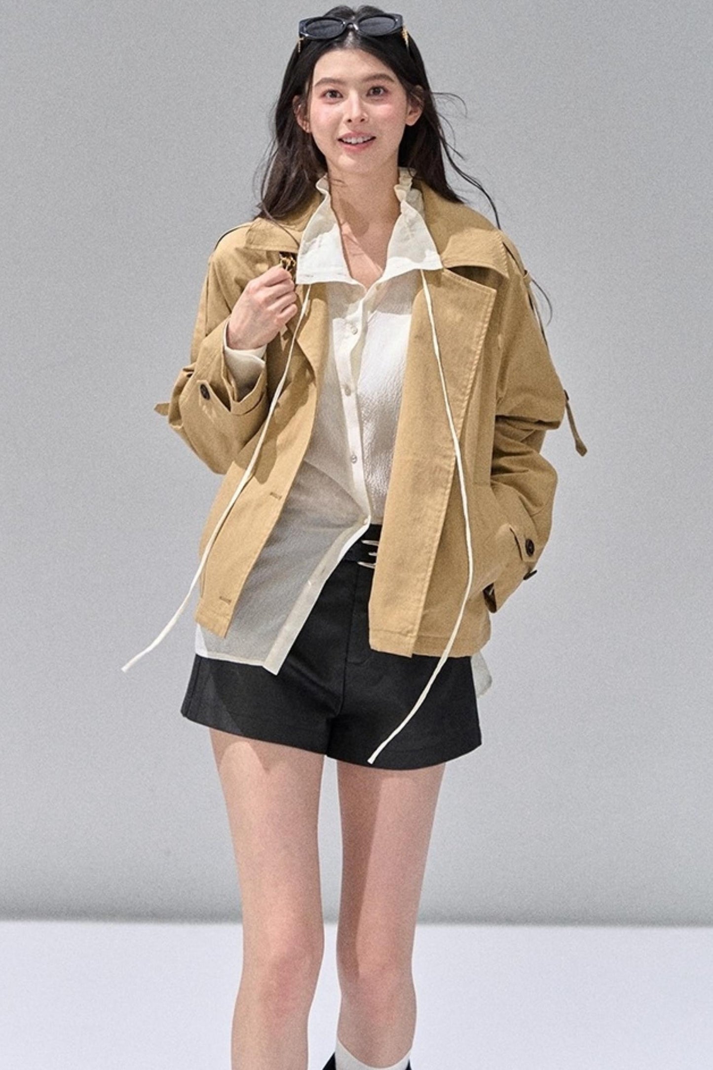 Fungus Edge Collar Drawstring Lace-up Shirt