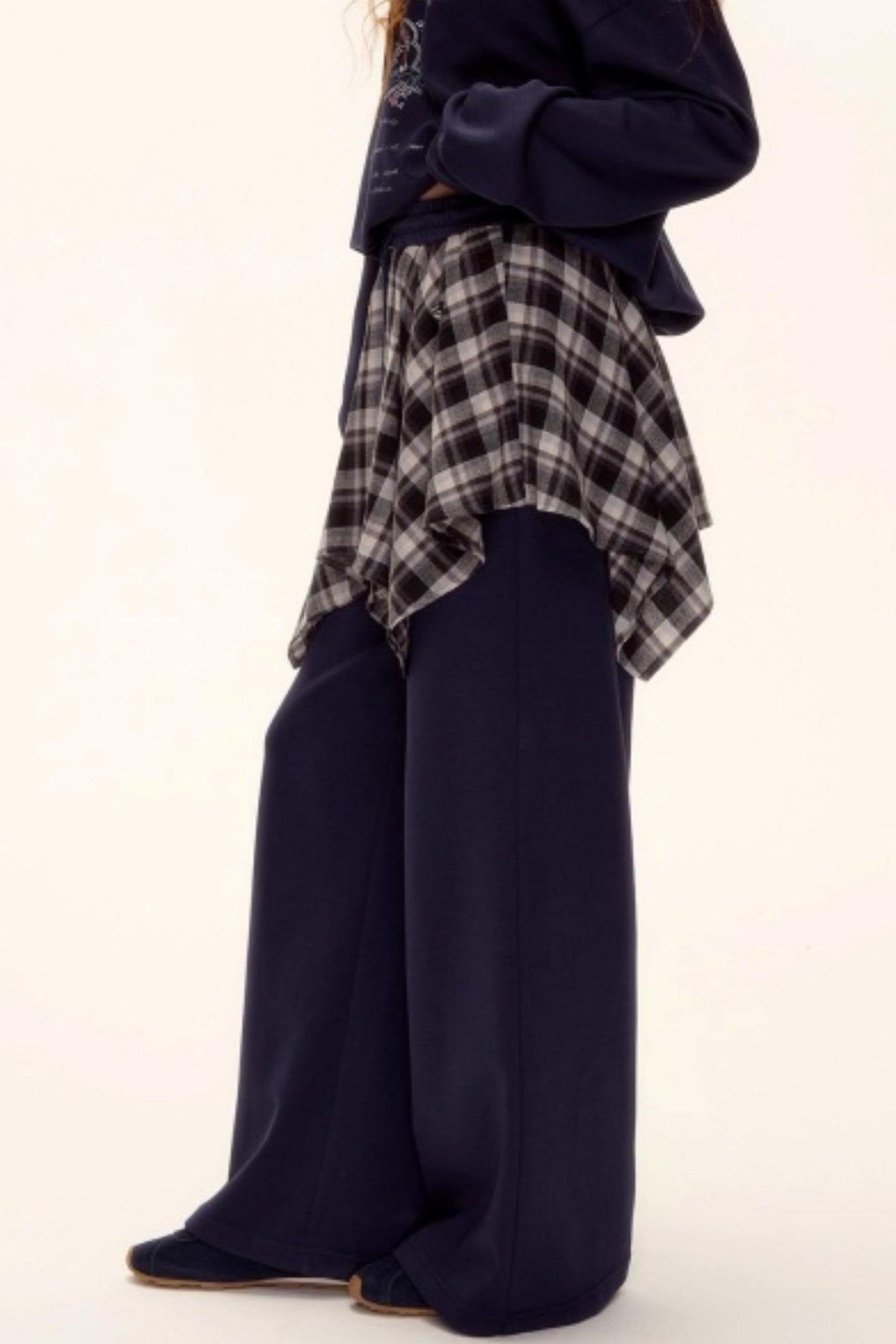 Asymmetrical Striped Patchwork Sweatshirt Set-Up