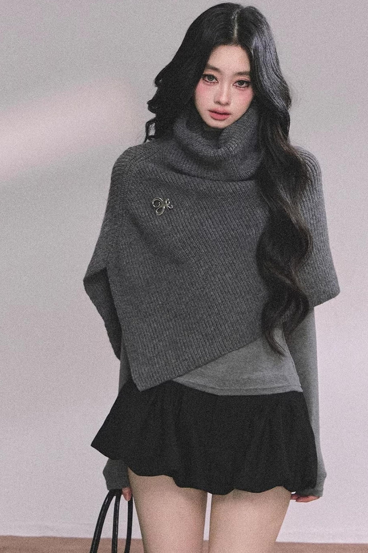 Maple Leaf Knit Sweater Cape Set-Up