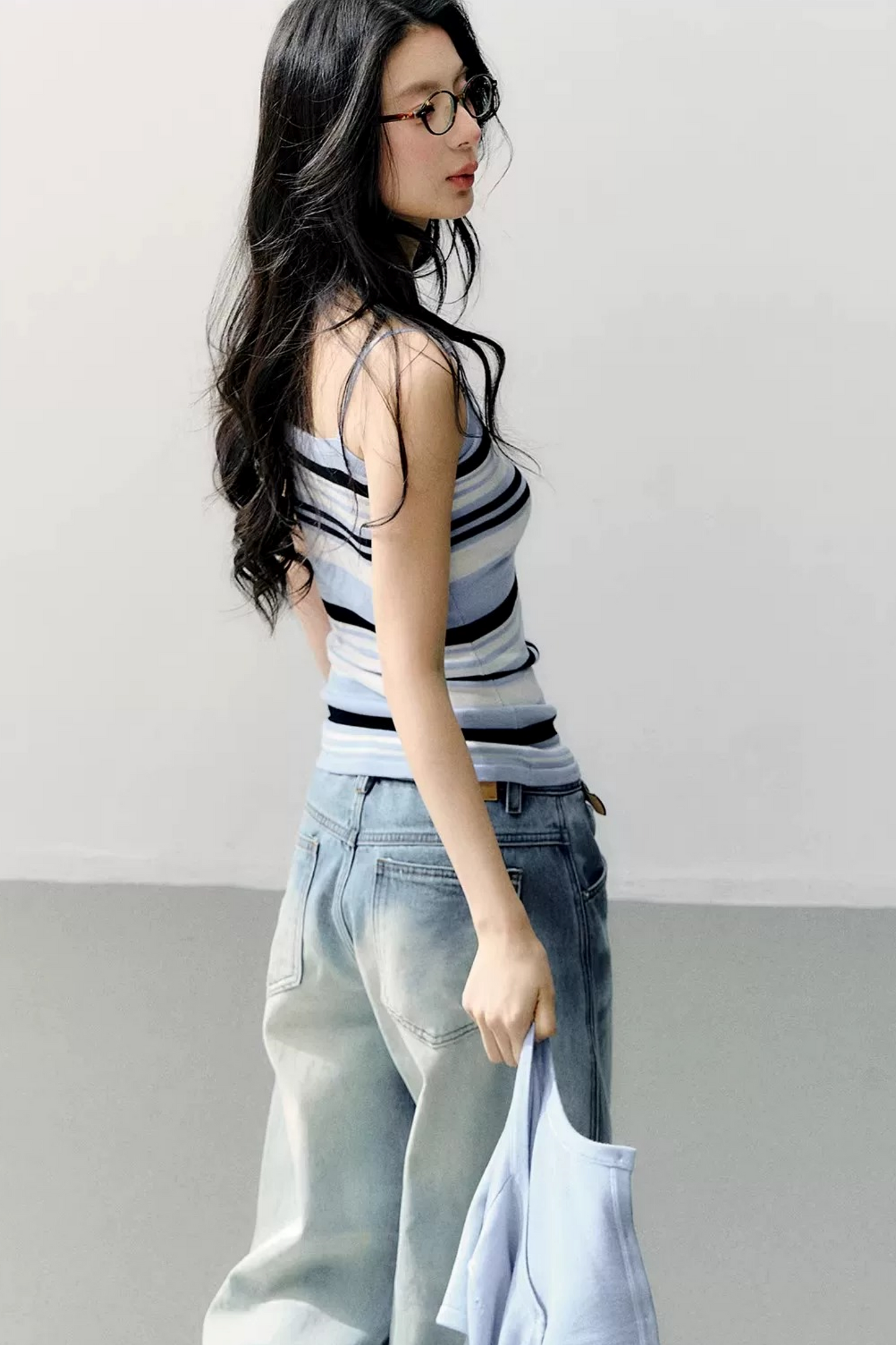 Conjunto de blusa de tirantes a rayas