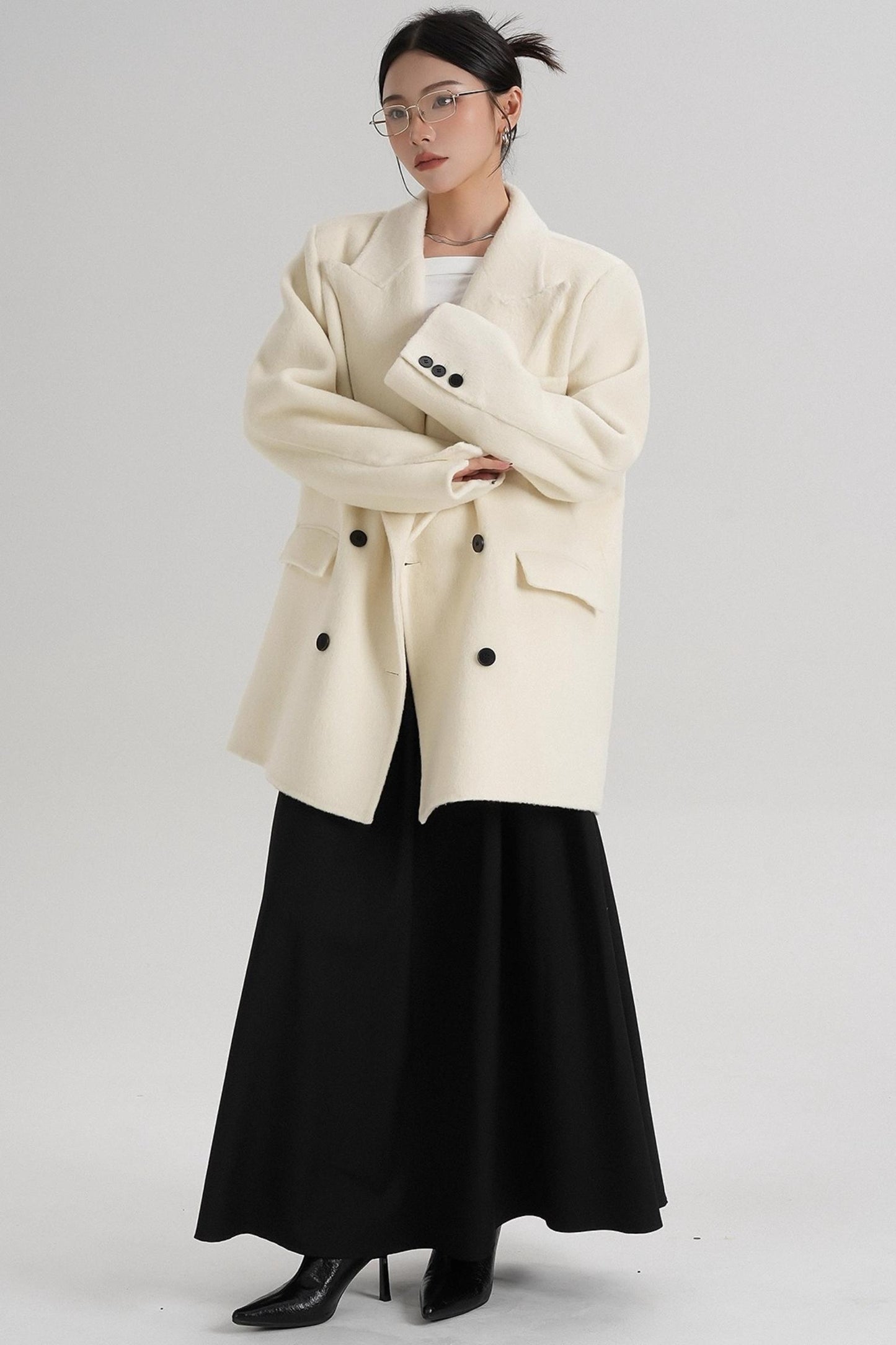 Medium-Length Temperament Wool Coat