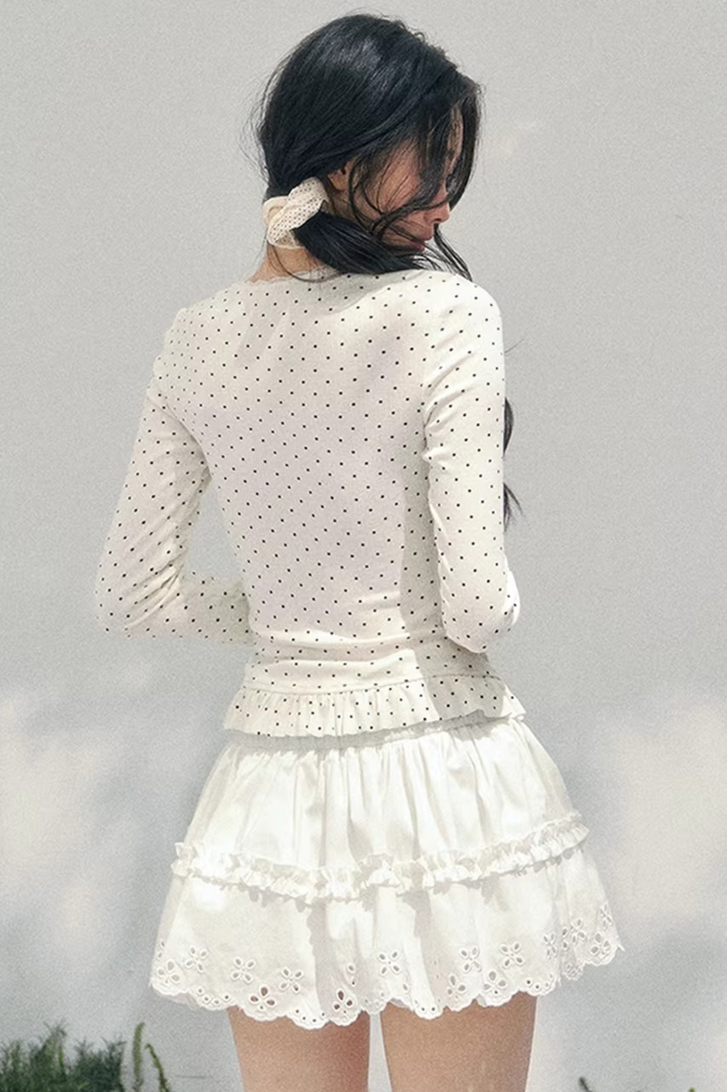 Spring White Half-Skirt