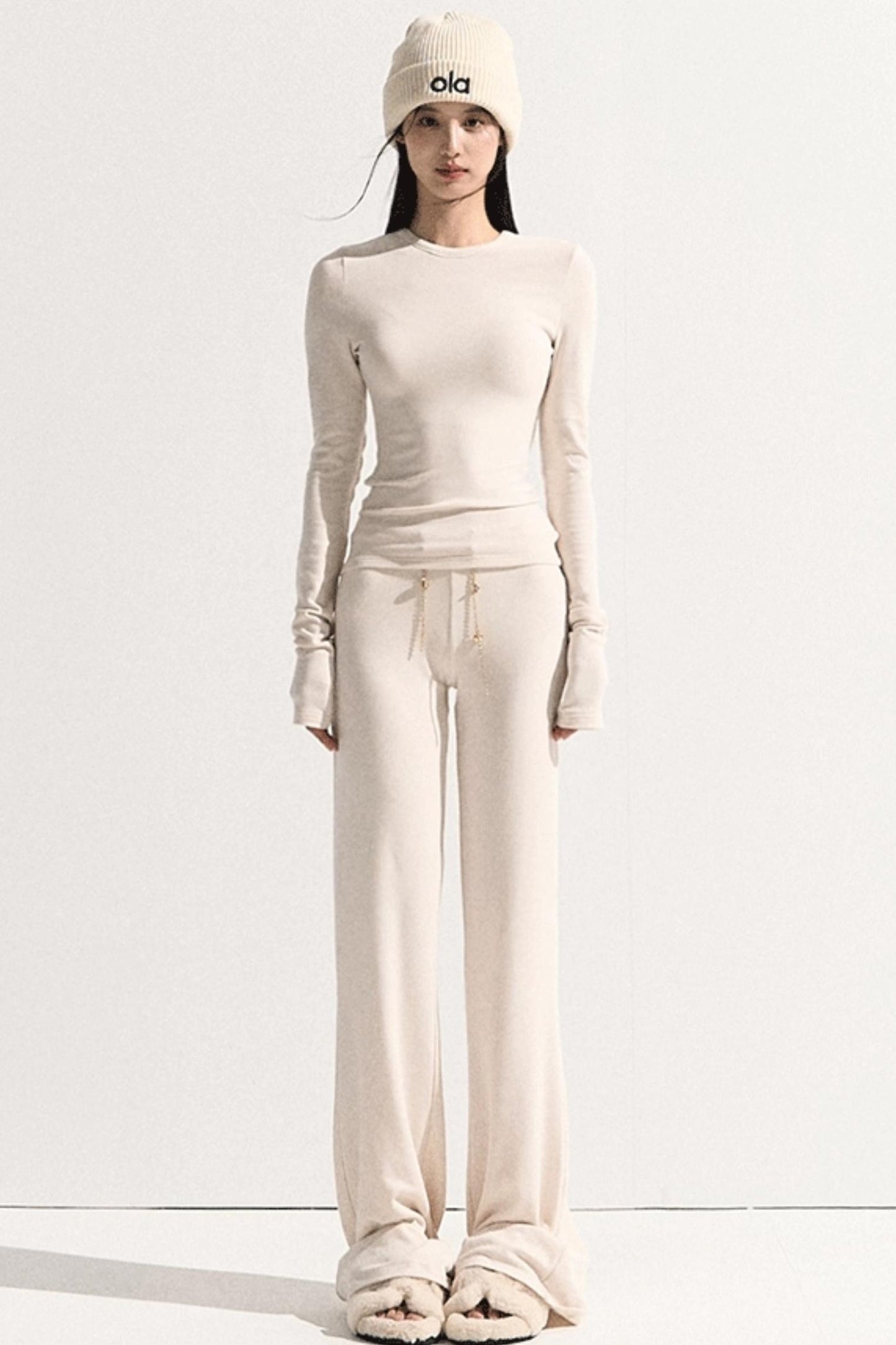 Soft Crewneck Knitwear Trouser Set-Up