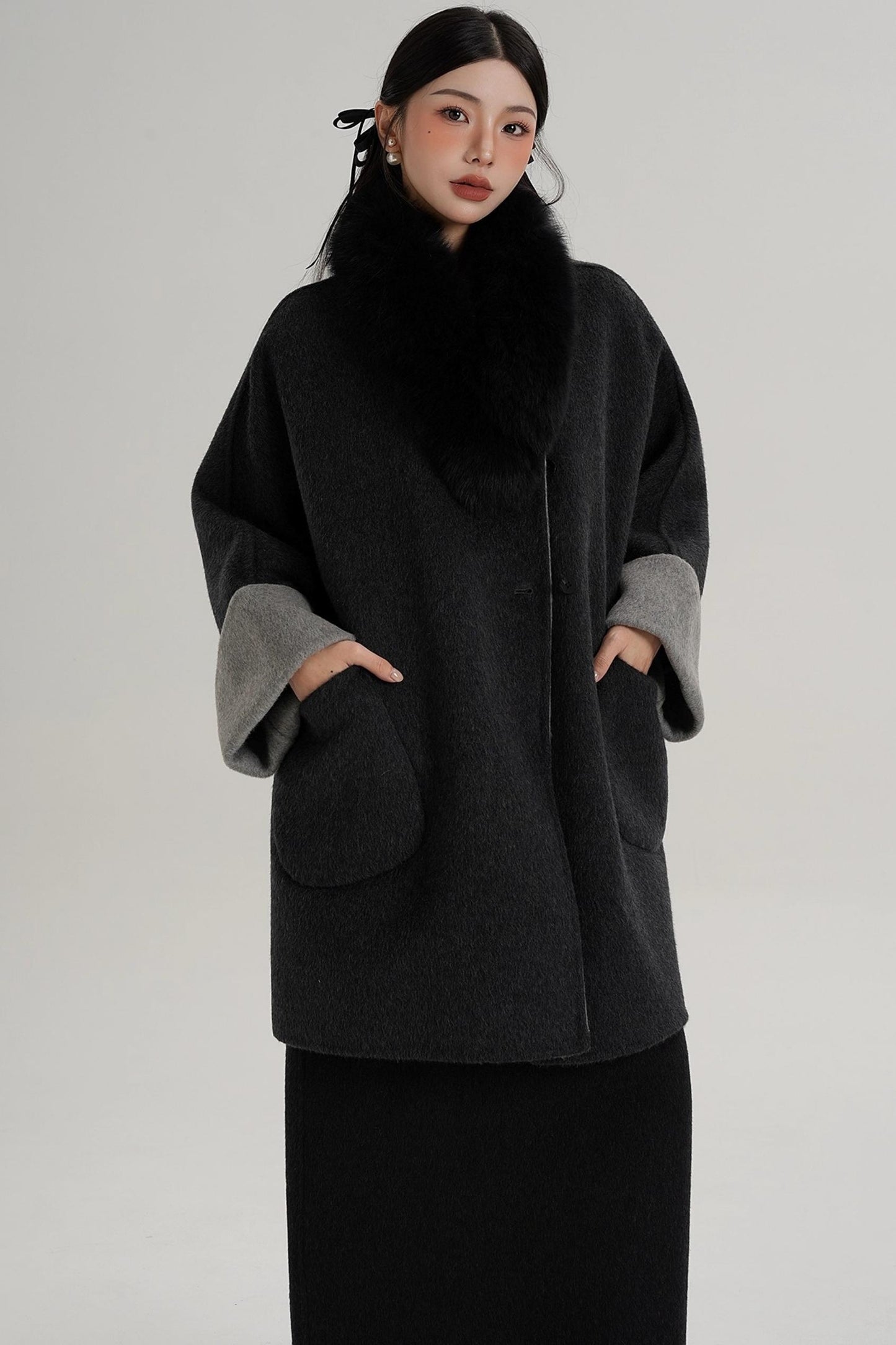 Elegant Fox Fur Collar Wool Cape Coat