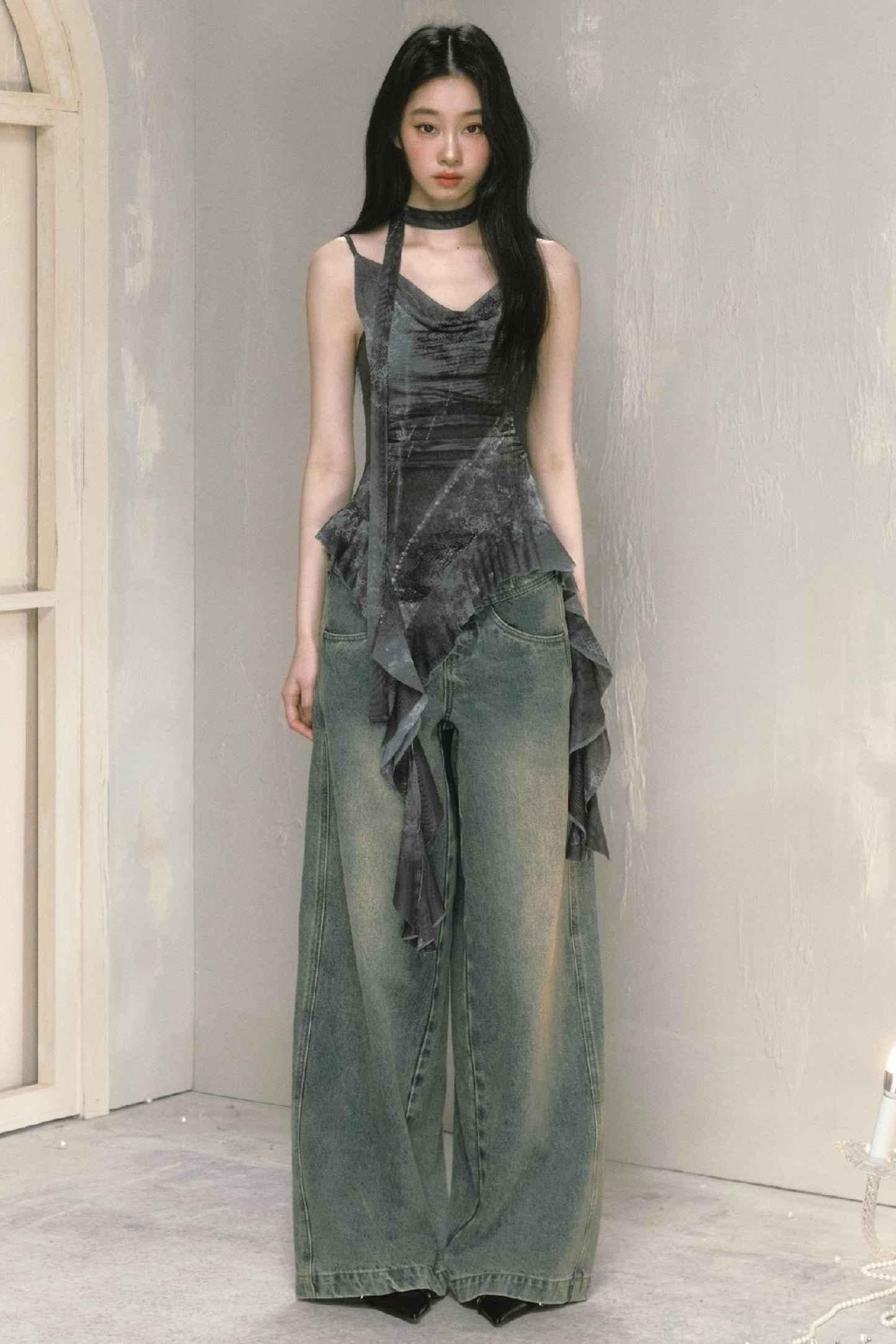 Classic Wide-Leg Jeans Pant