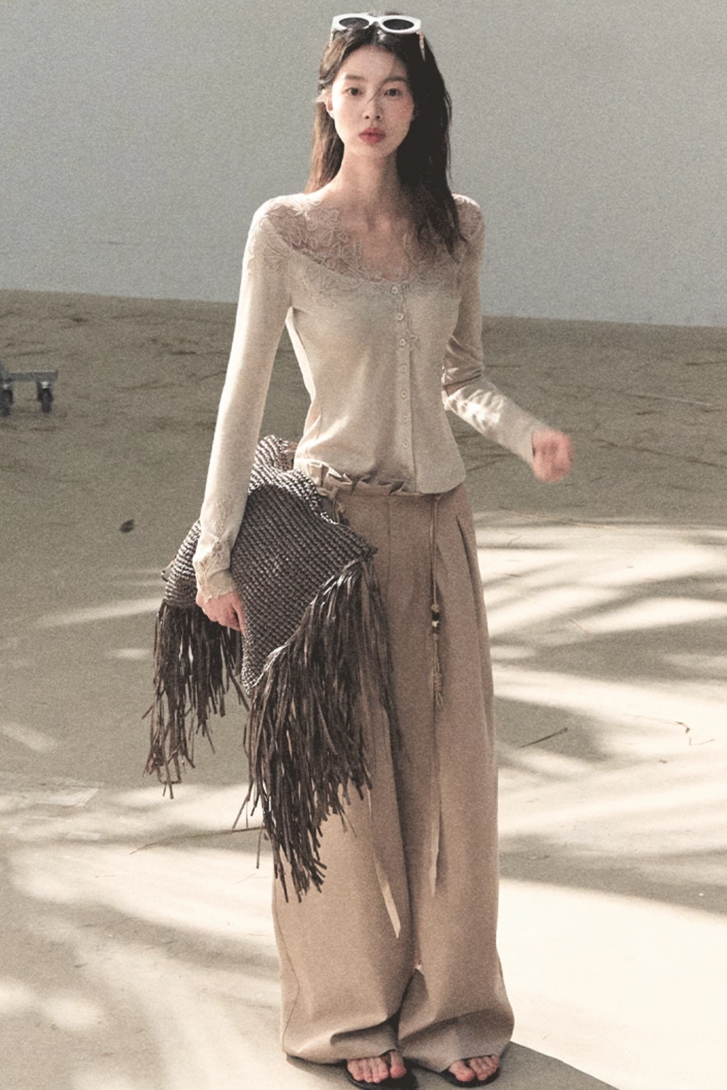 Lange Hose aus plissiertem Mikro-Samt