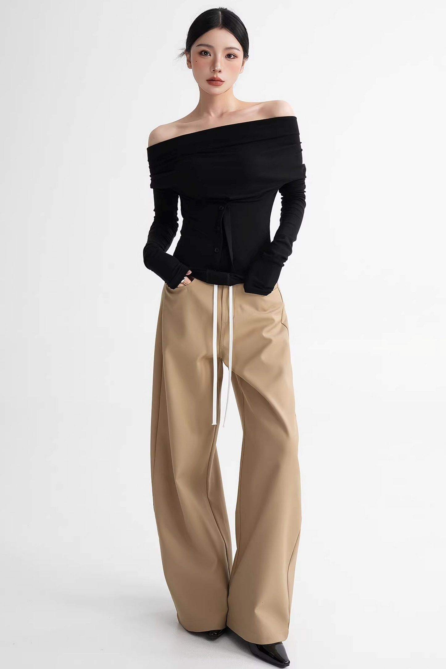 Elegant Color-Blocking Wide-Leg Pants