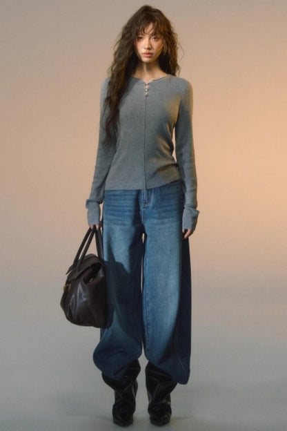 Line-Breasted Base T-Shirt