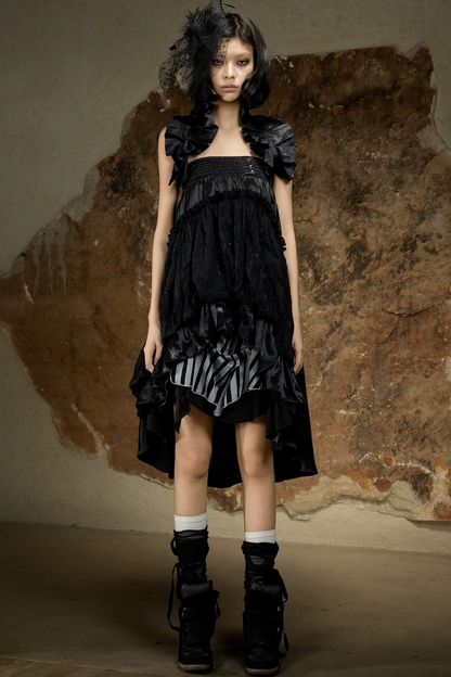 Asymmetrischer Rock mit hoher Taille