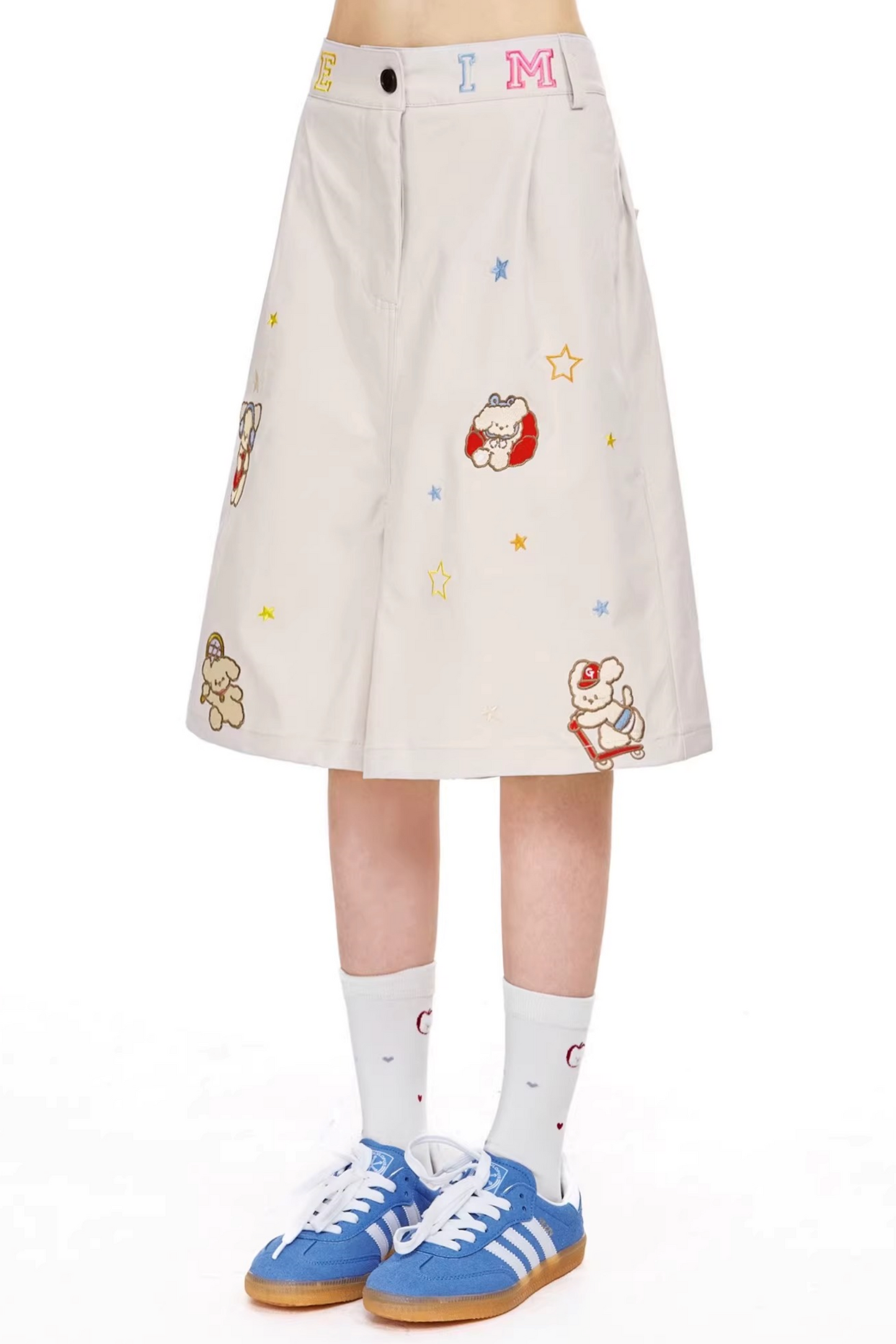 베이지 자수 크롭 팬츠