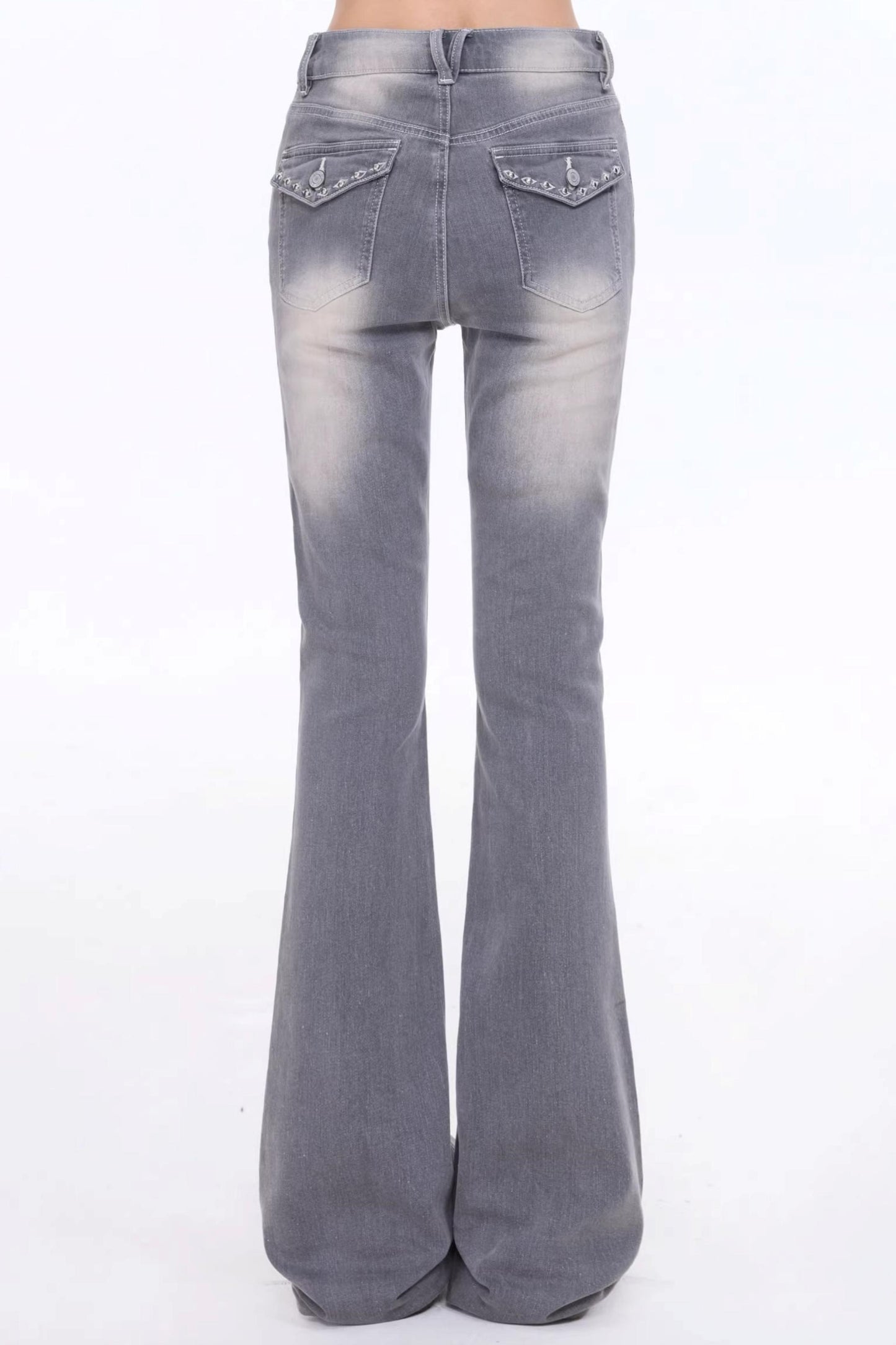 Spicy Slim-Fit Flared Pants