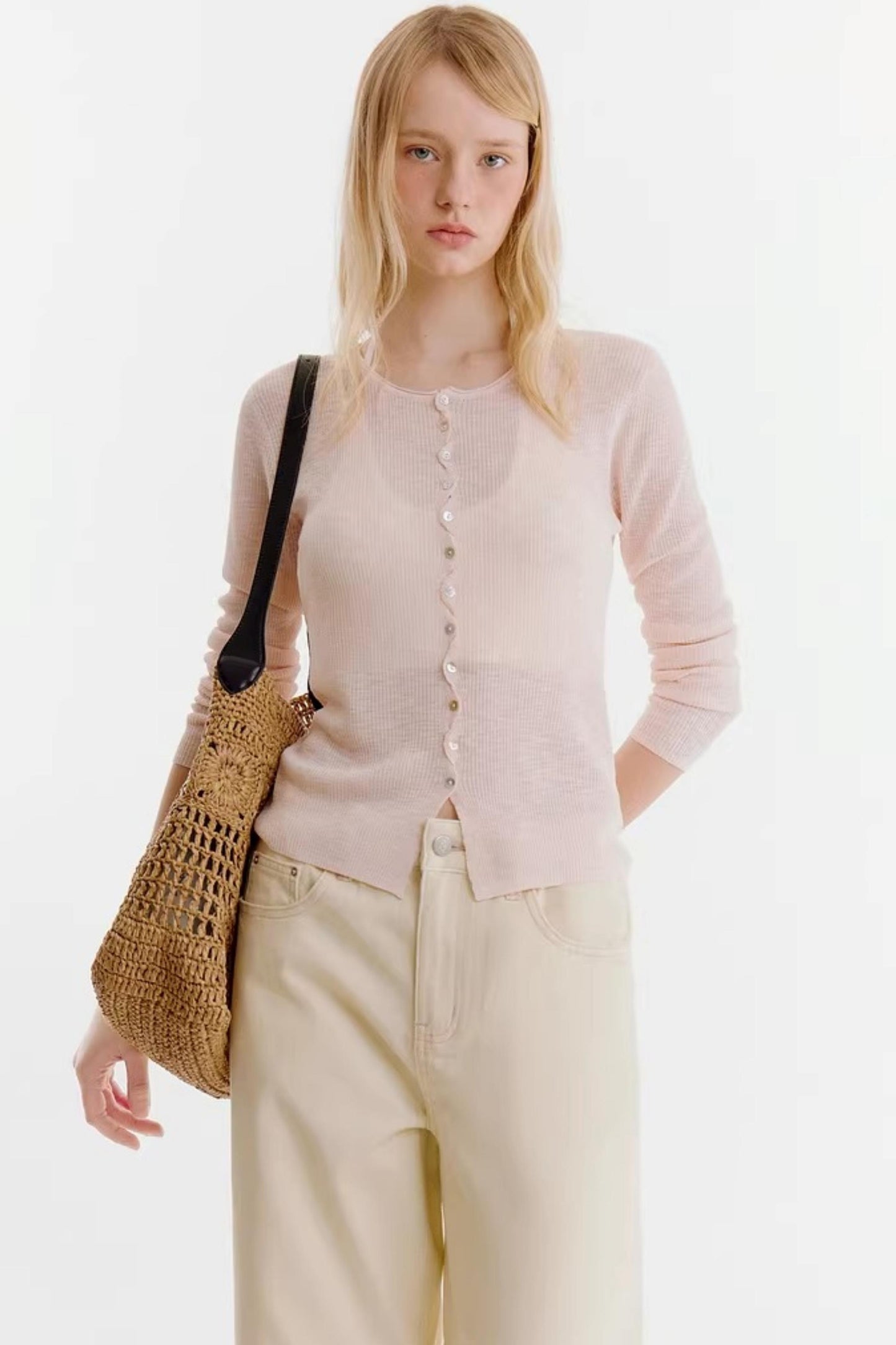 Milchig-weiße Baumwollhose