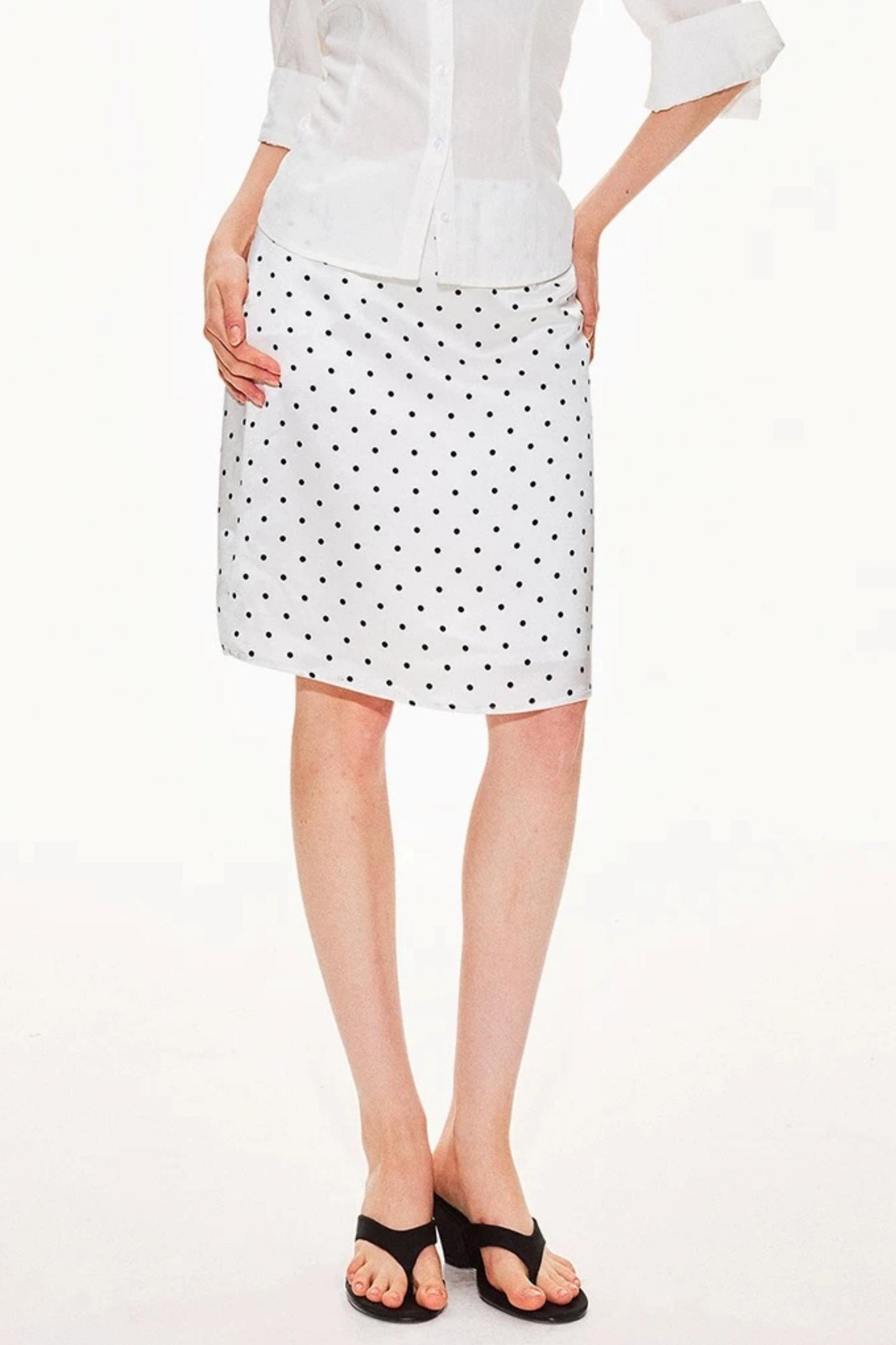 Acetat-Satinrock mit Polka-Dots