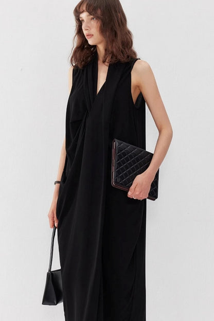 Twisted V-Neck Sleeveless Maxi Dress