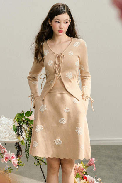 Floating Flowers Jacquard Knit Skirt Set-Up