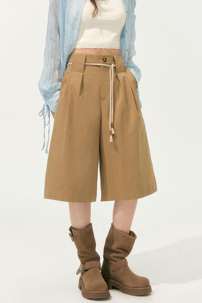 Pleated Wide-Leg Shorts