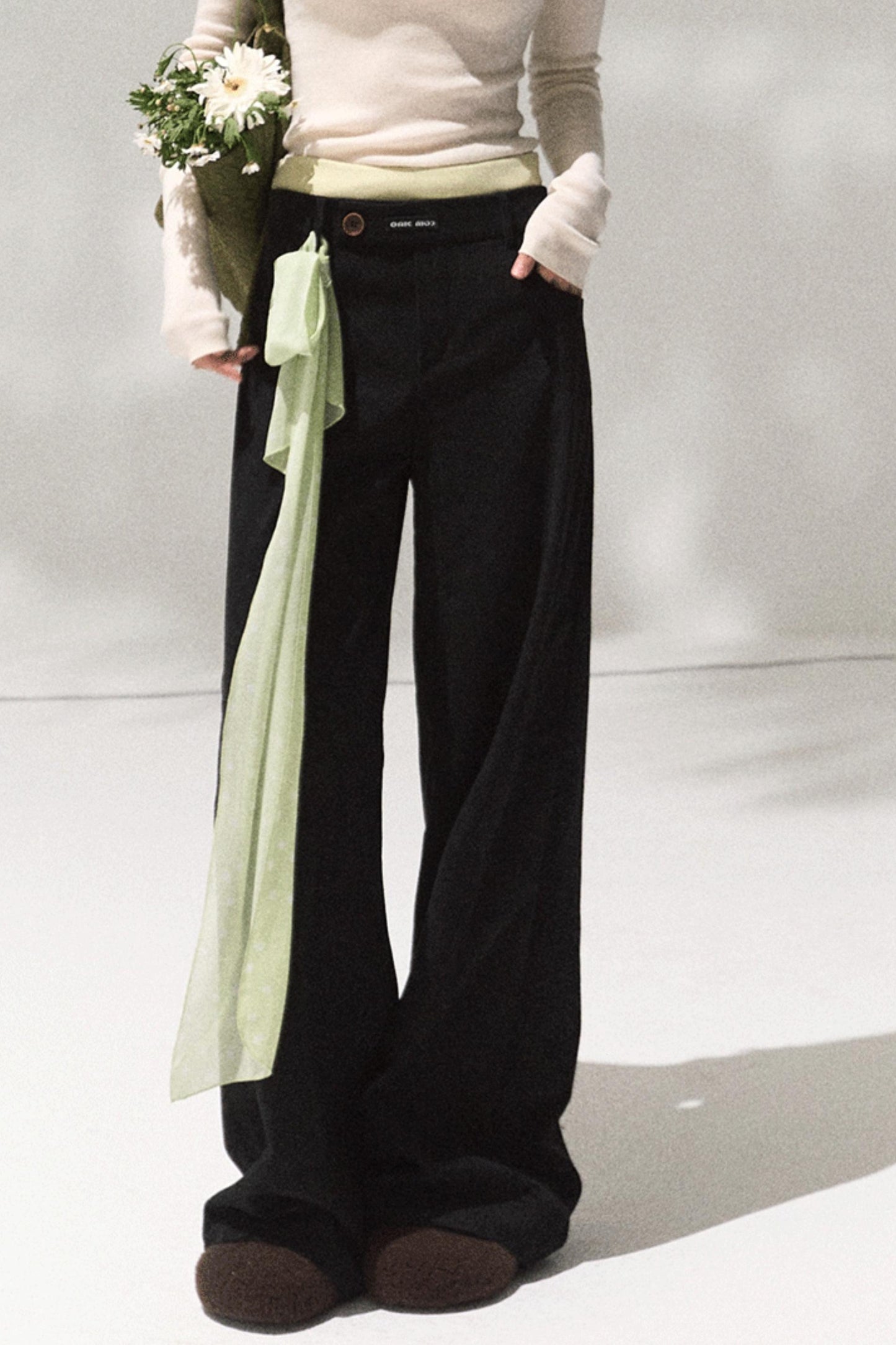 Narrow Stream Fit Pants