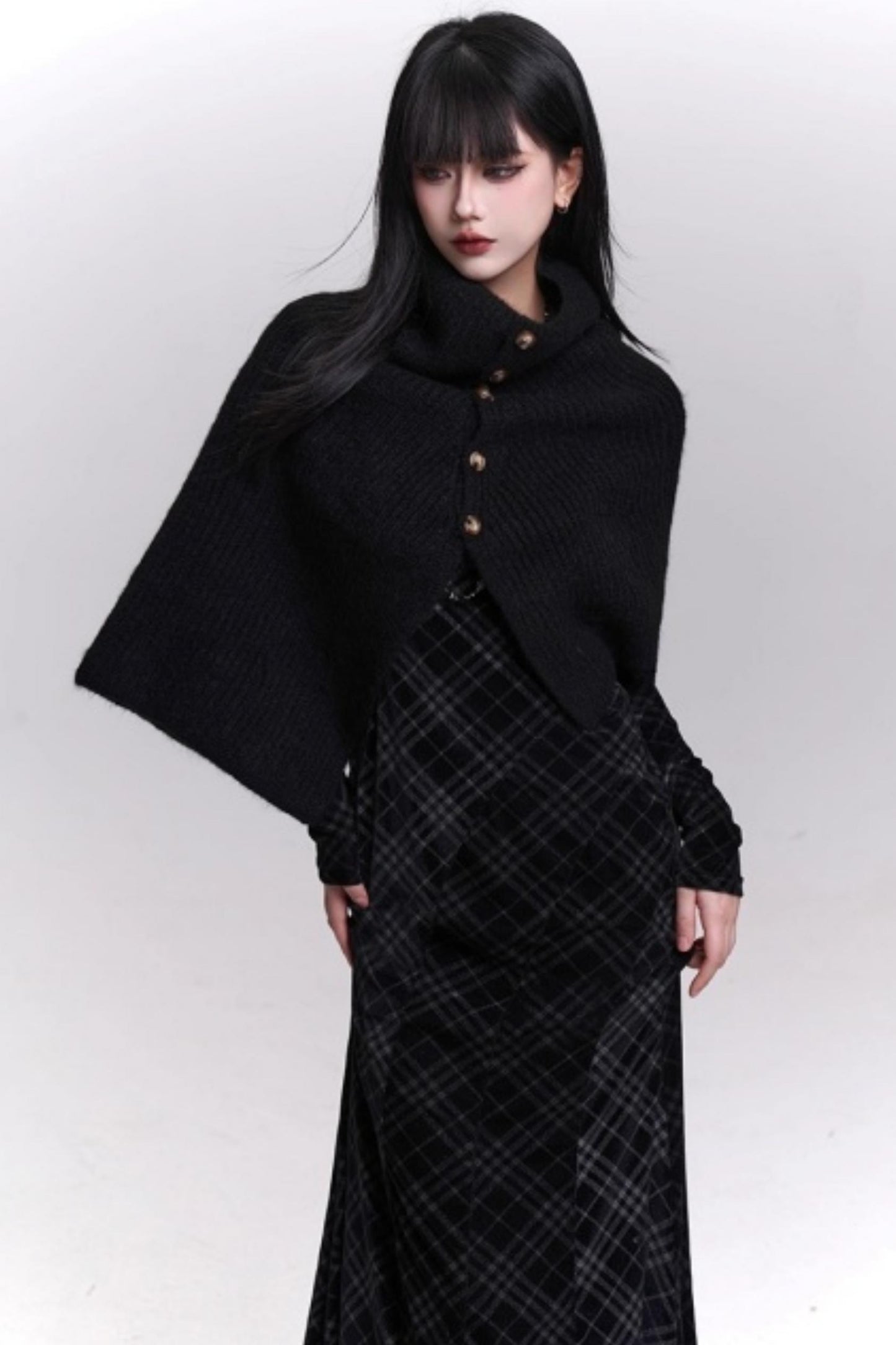 Stunning Black Knitted Cape