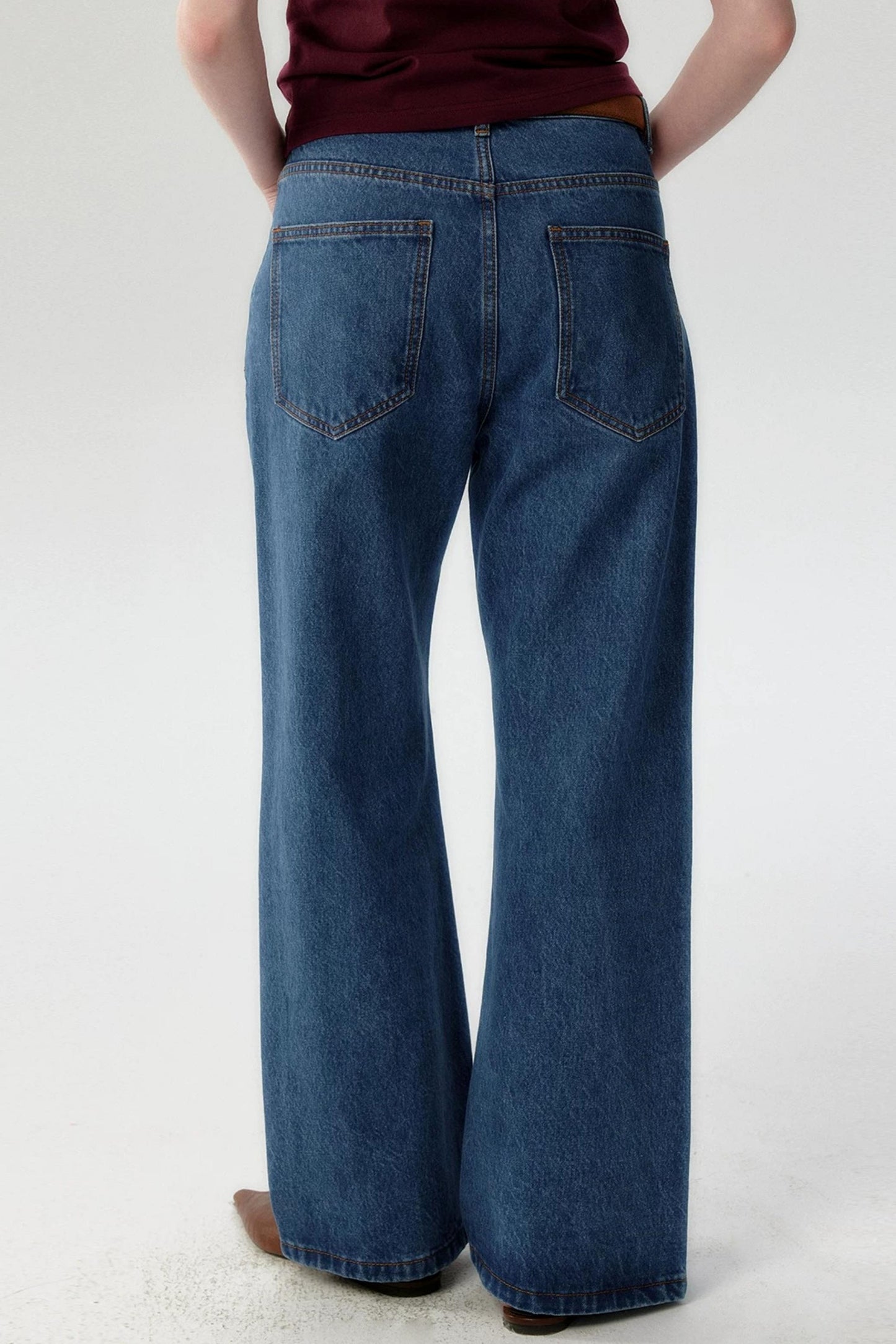 Pantaloni svasati in denim blu retrò