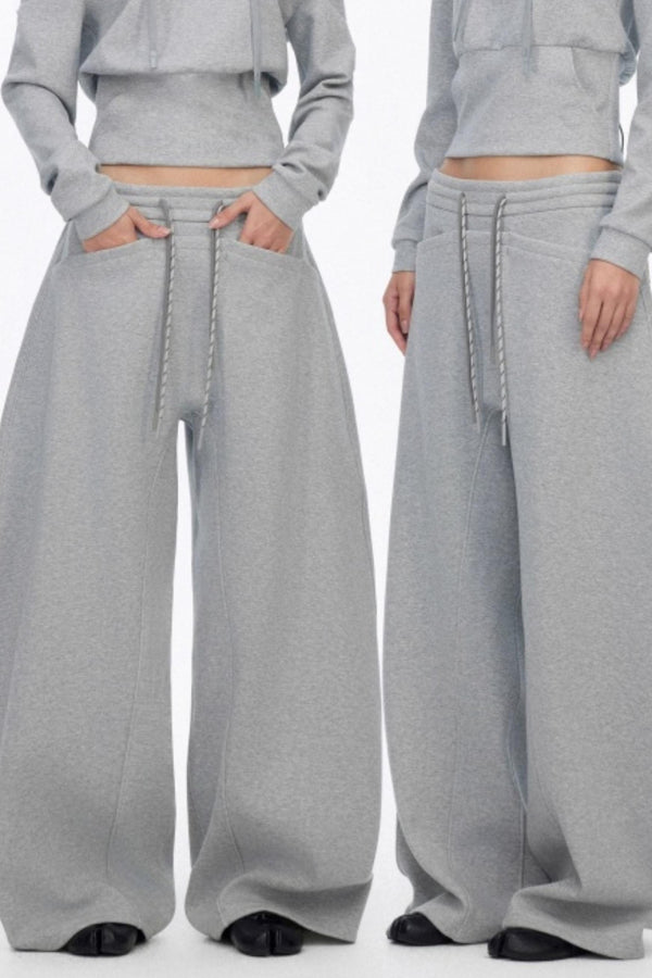 Classic Wide-Leg Fleece Sweatpants