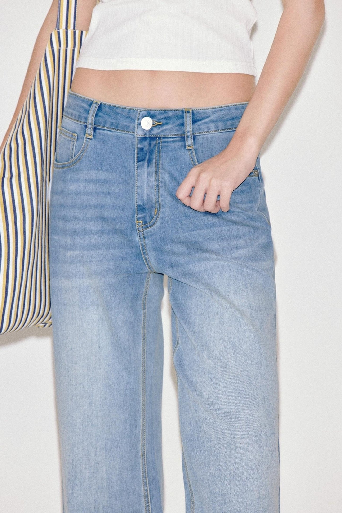 Cropped Denim Pants