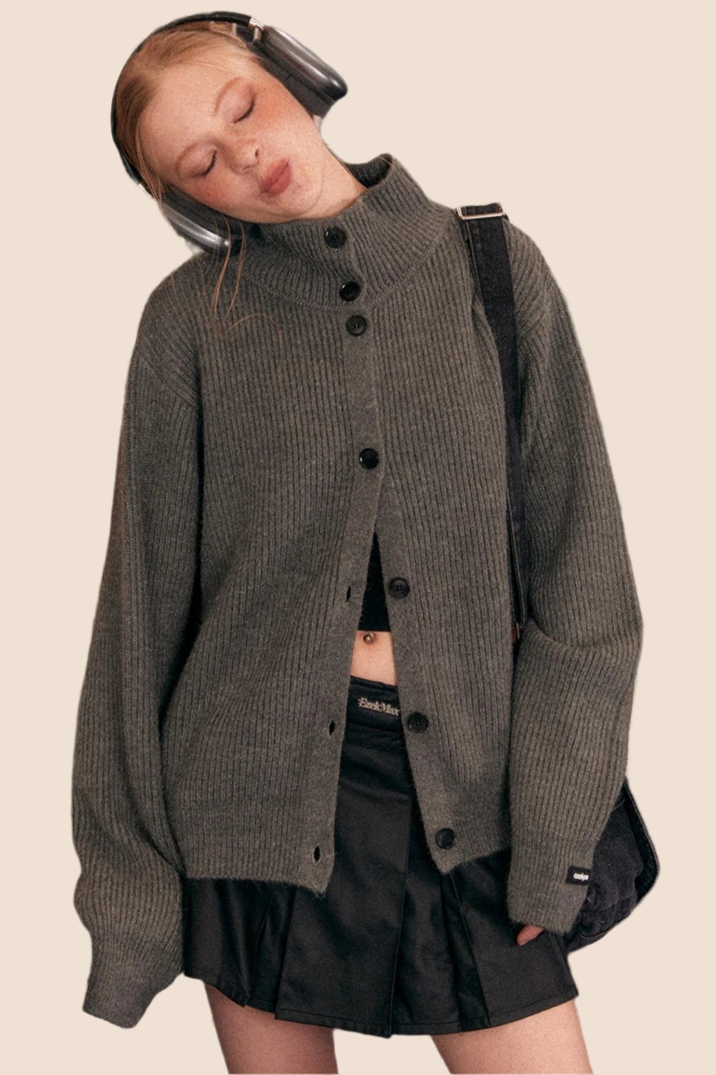 HEAVY TURTLENECK LOOSE KNIT CARDIGAN