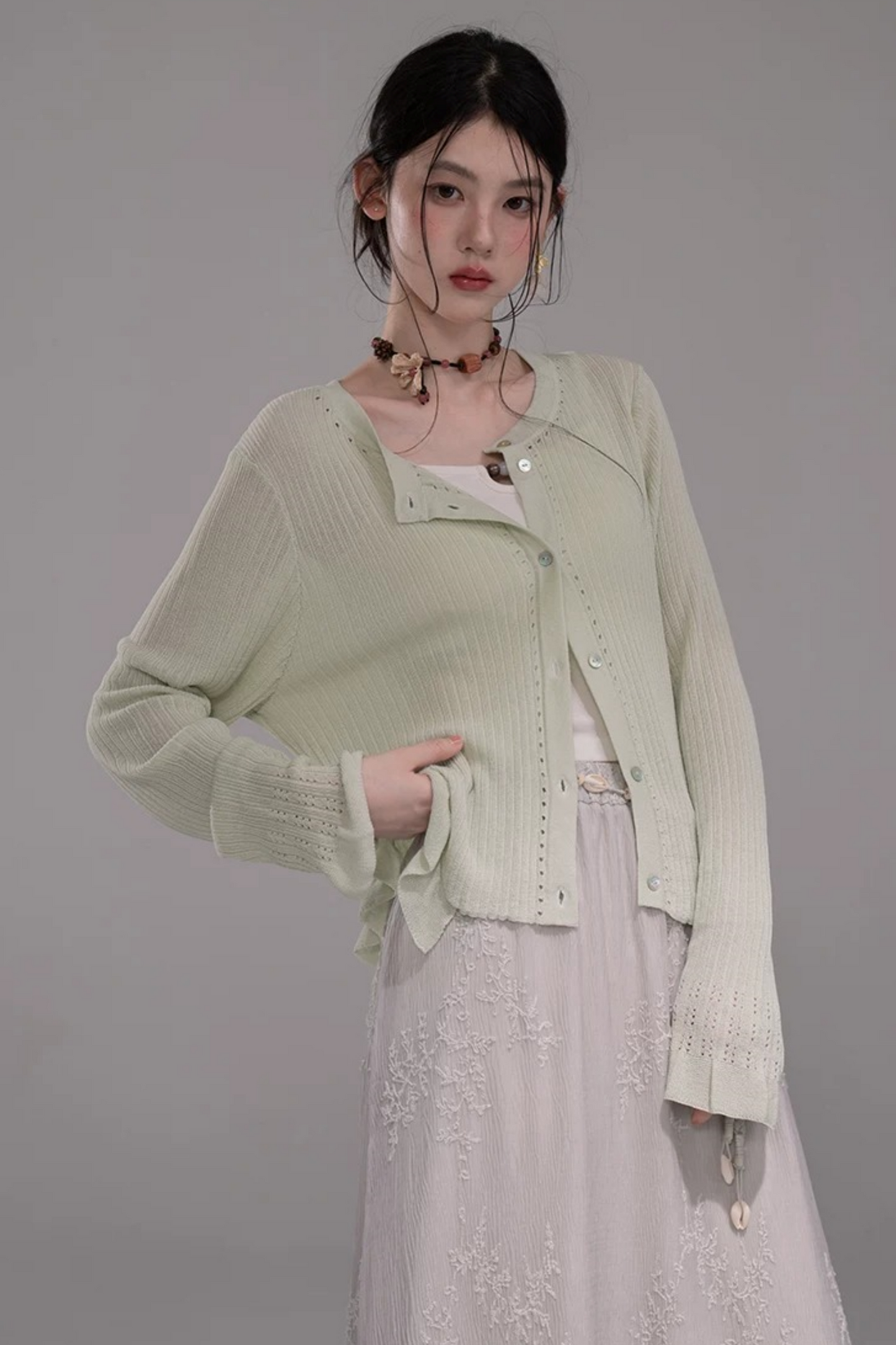 Wolkenweiß Strickjacke
