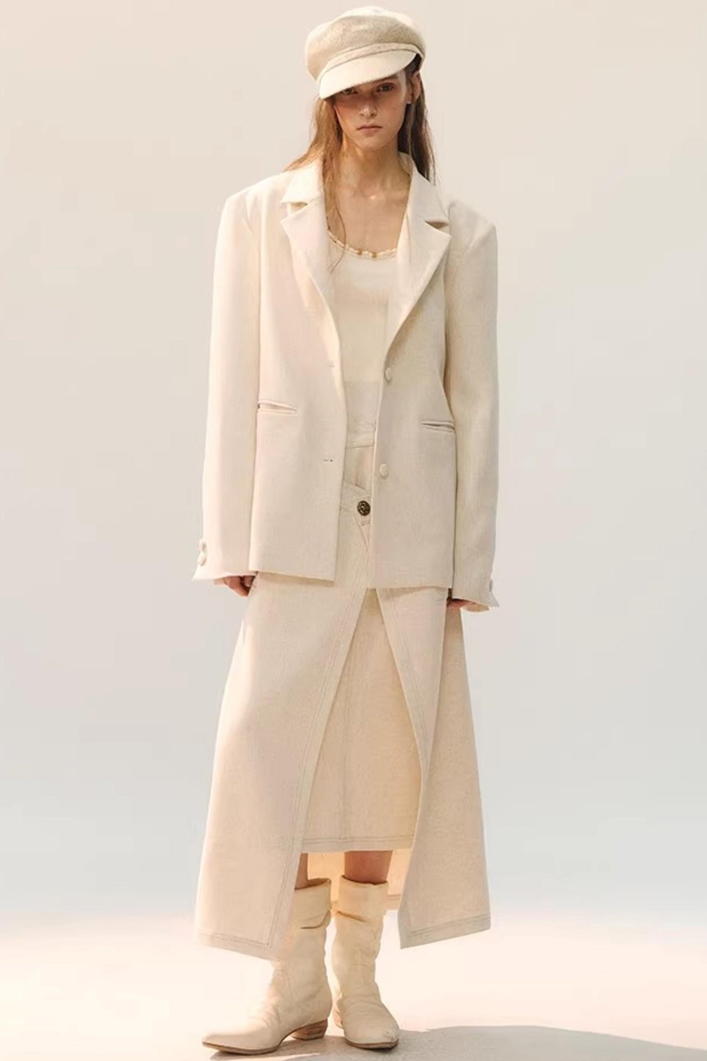 Contrasting Layered Half Skirt