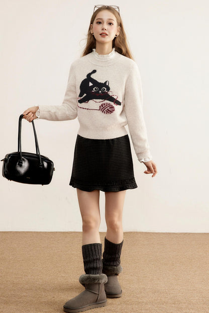 Round Neck Cat Pattern Top