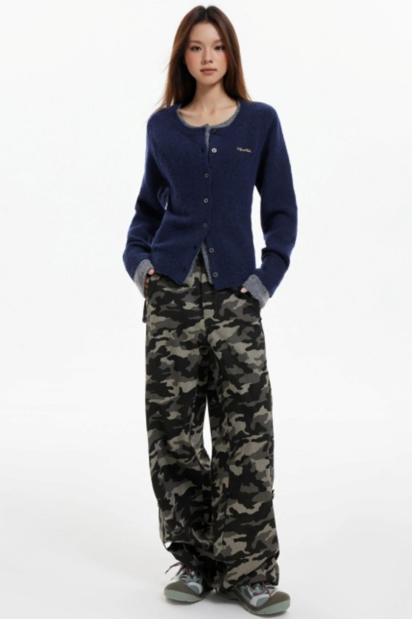 Fake Two-Piece Contrasting Knitted Cardigan