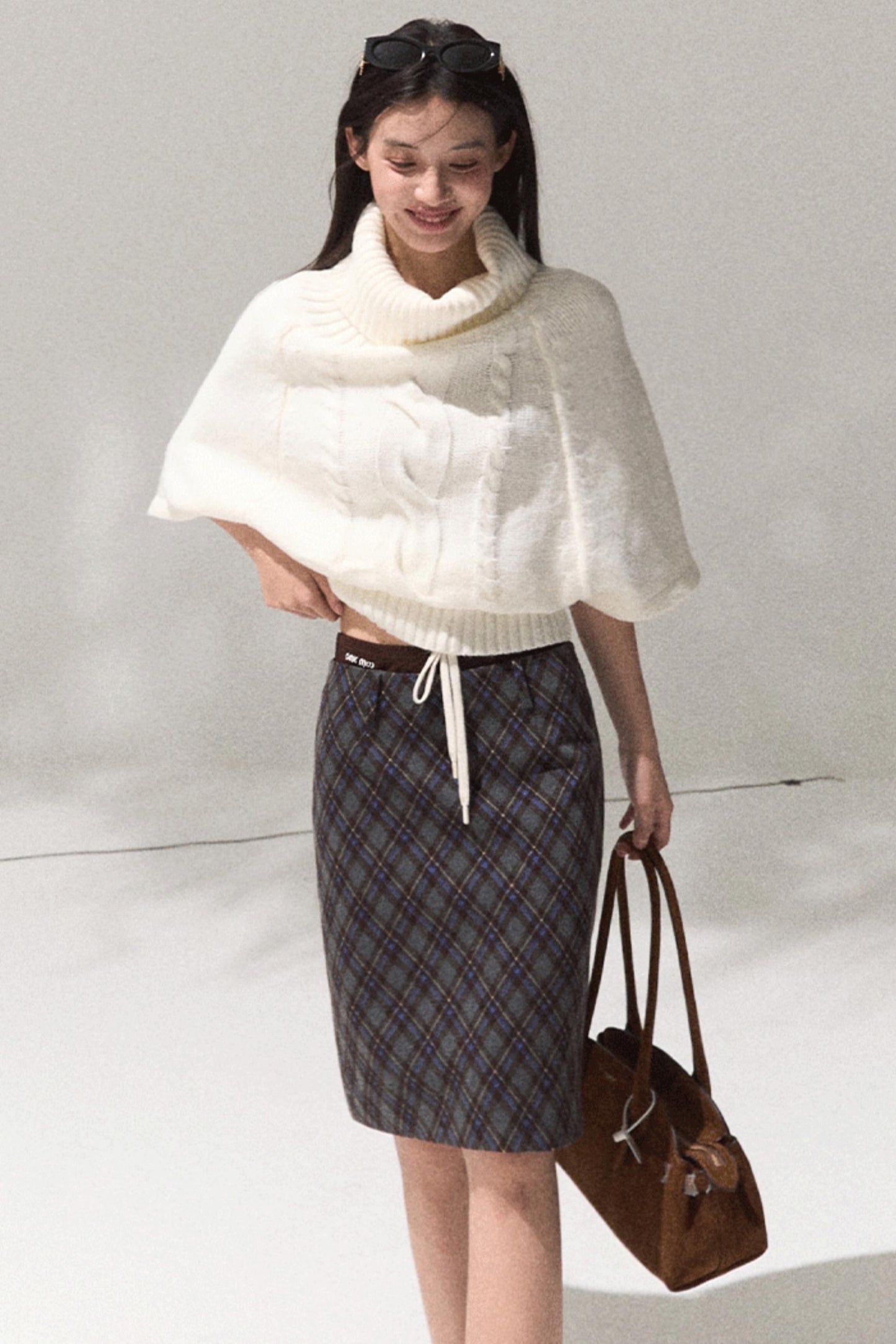 Wool Twist Knit Cape Sweater Top Skirt Set-Up