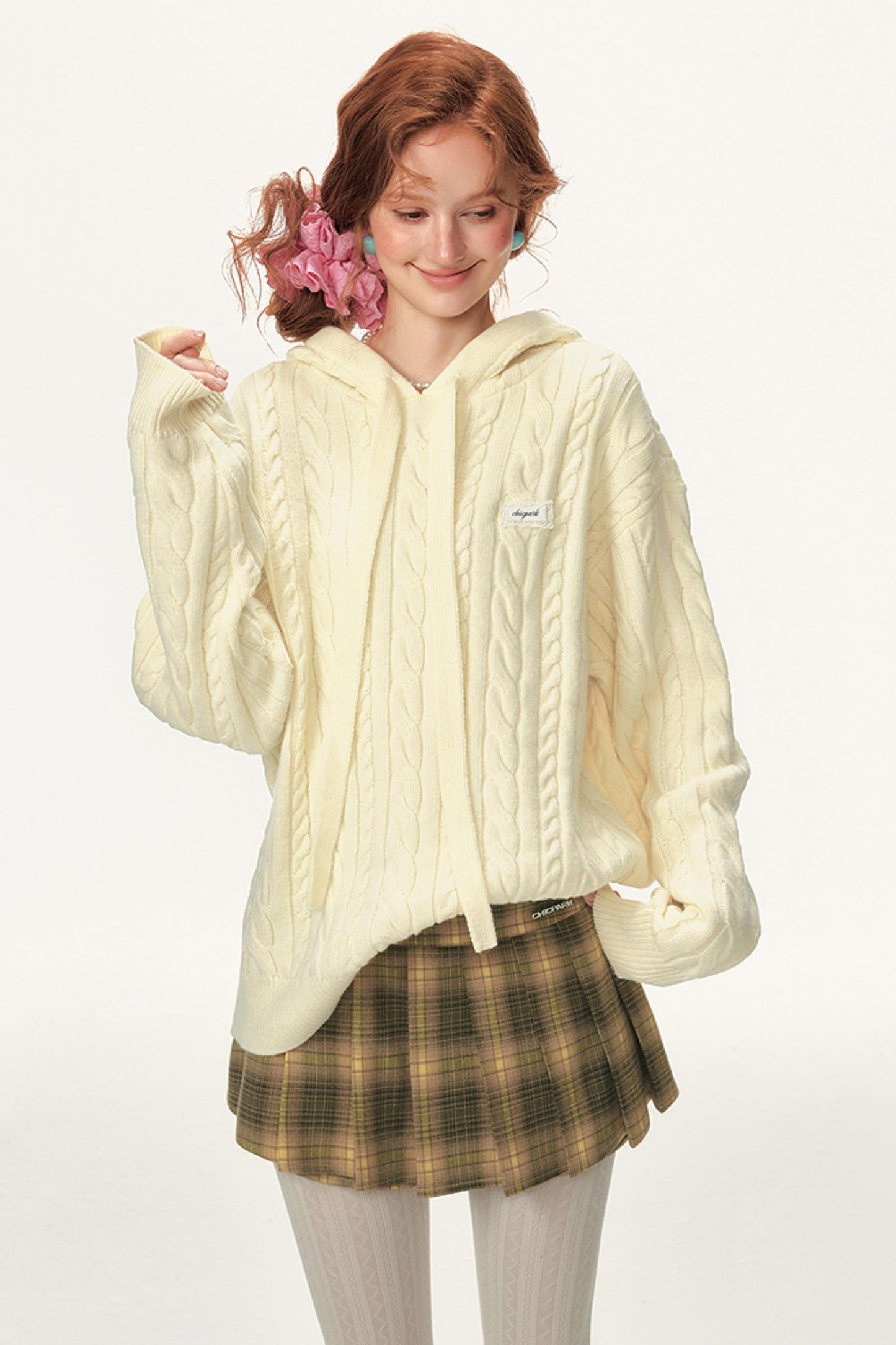 Lazy Cable Hooded Top