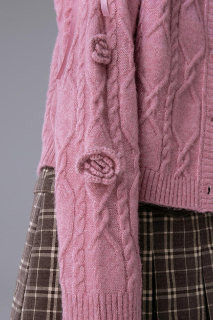 COTRE Freud's Romantic Rose Pink dreidimensional gehäkelte Wollstrickjacke mit Blumenmuster