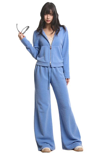 Cardigan blu lavorato a maglia con cappuccio