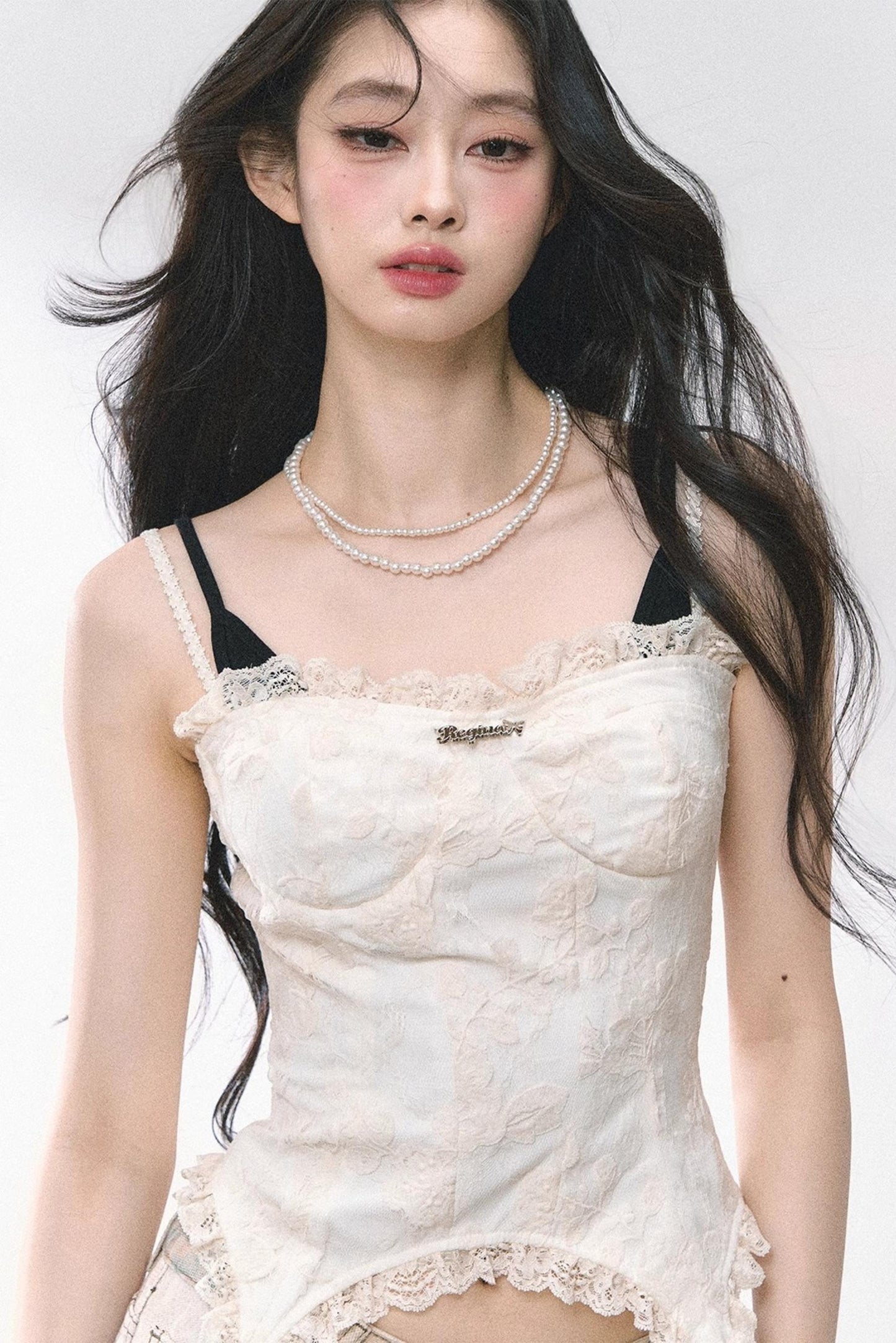 Lace Trim Slim Fit Crop T-Shirt