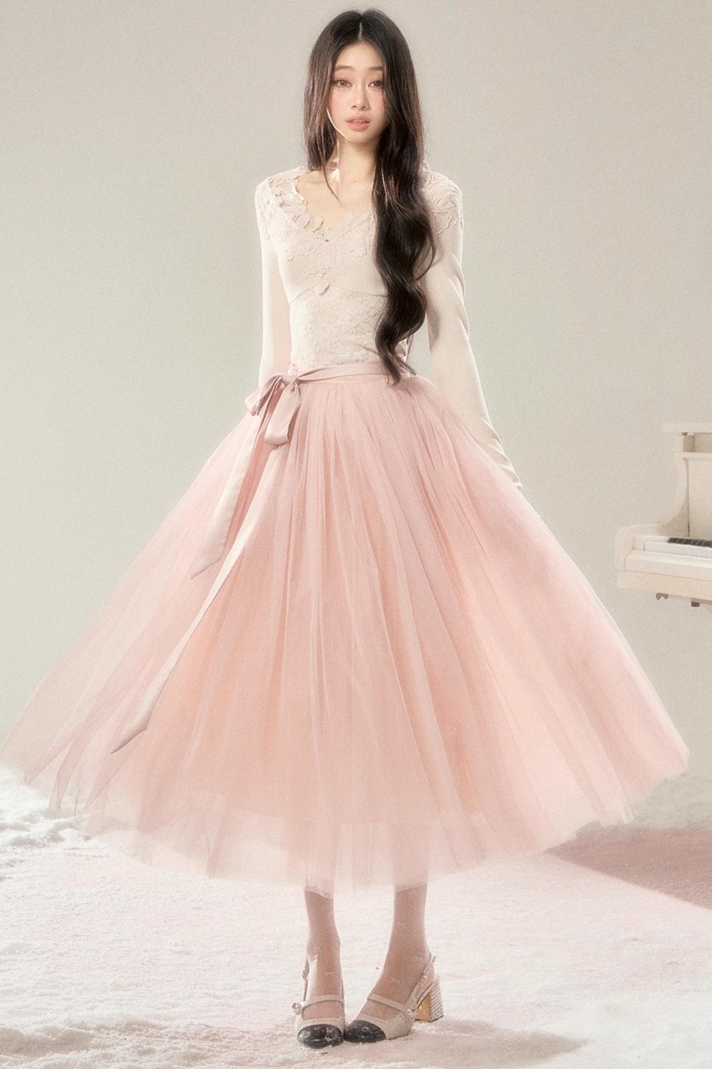 French Noble Lace Dress Set-Up