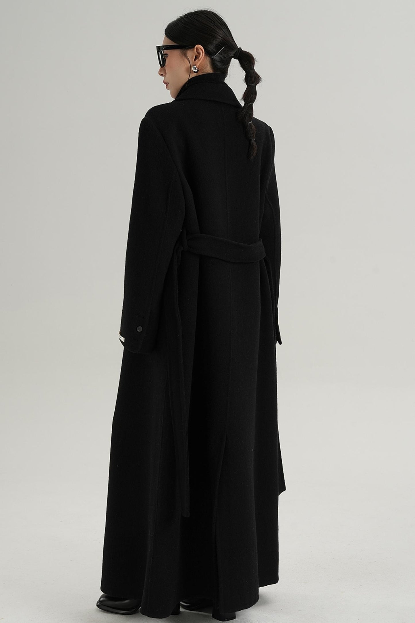 Classic Long Silhouette Coat