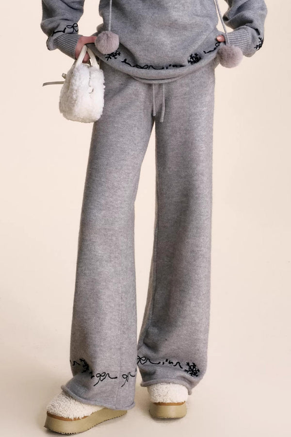 Snowflake Embroidered Knit Set-Up