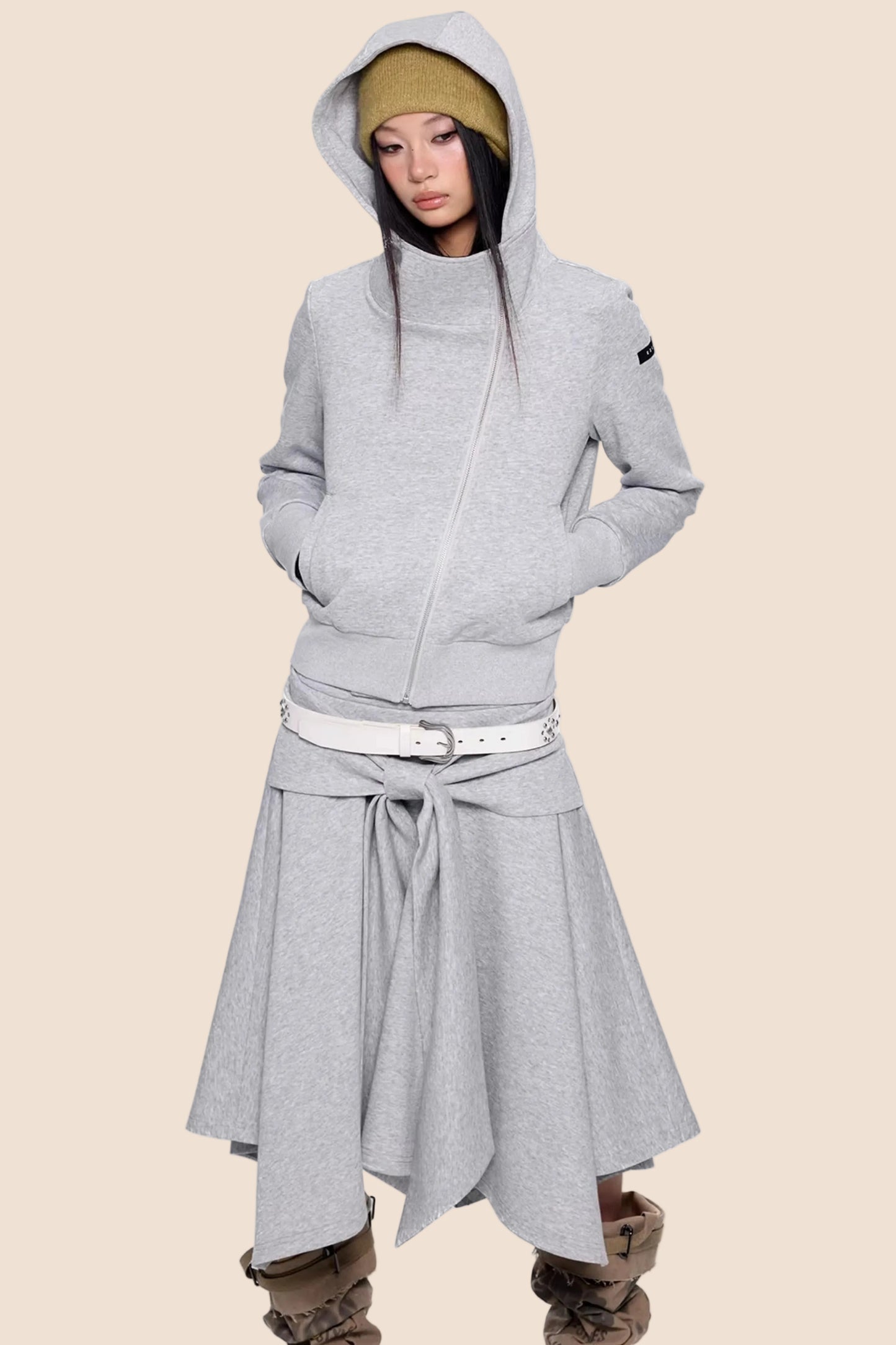 Diagonal Zipper Hooded Jacket Set-Up