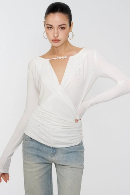 Cross Swing Collar Slim Diamond Top