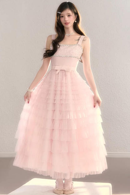Robe en Dentelle Rose Rêvée