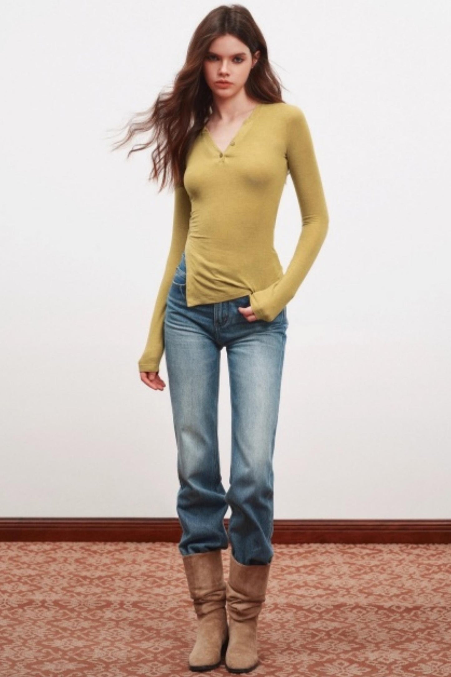 V-Neck High Slit Long Sleeve Slim Top