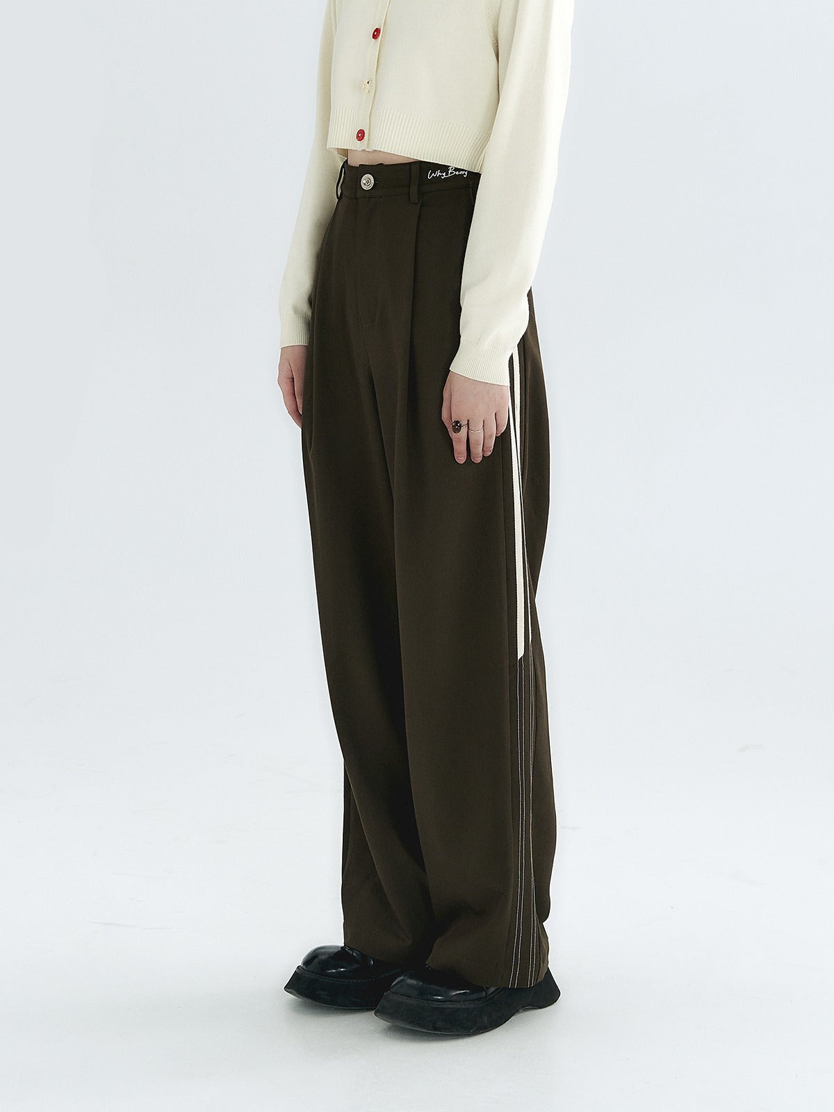 Straight embroidered suit pants