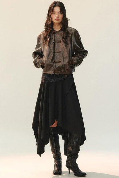 Completo rétro con gilet e gonna con perline