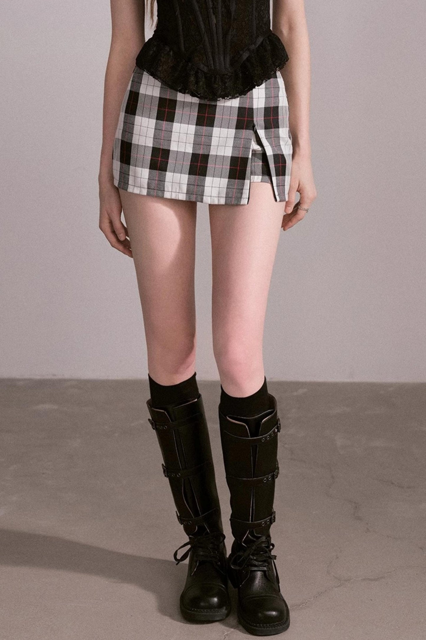 Waist Fit Mini Skirt