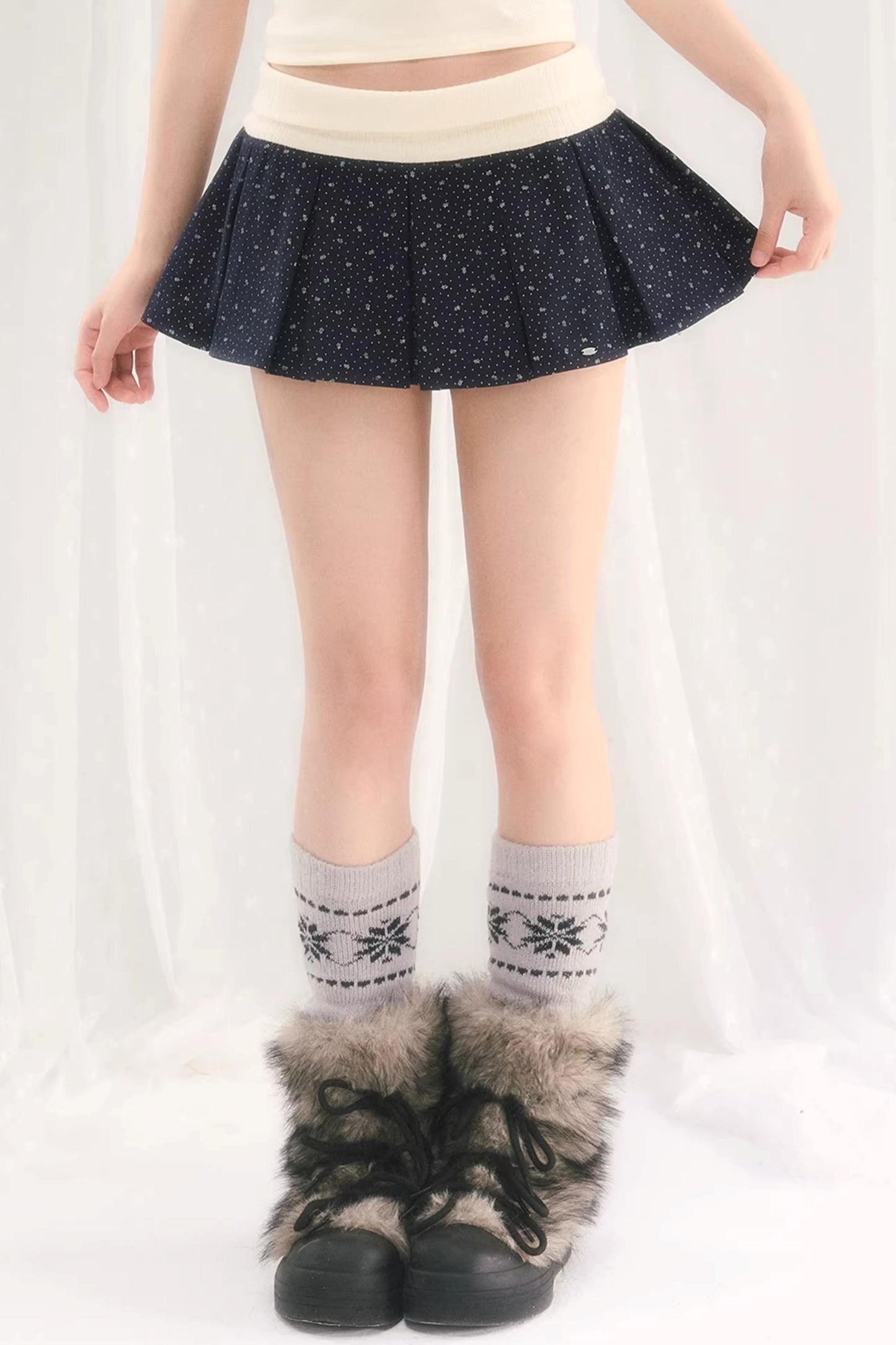 Color-Blocked Pleated Floral Skirt