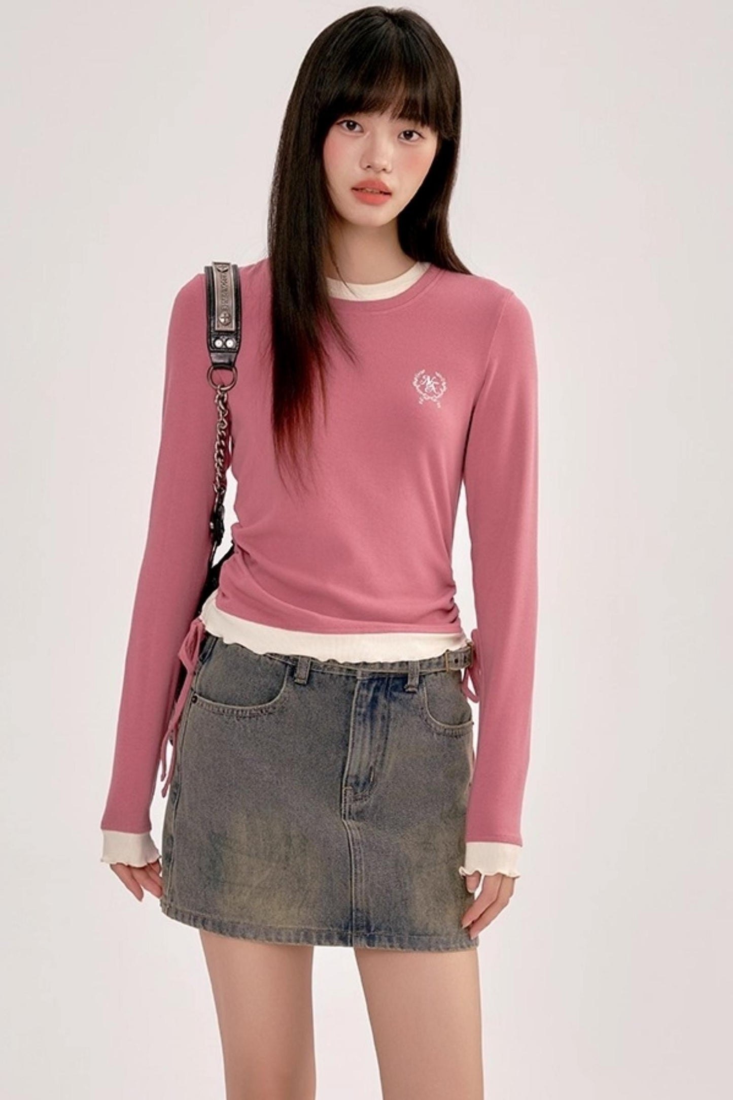Contrasting Slim Long-Sleeved Top