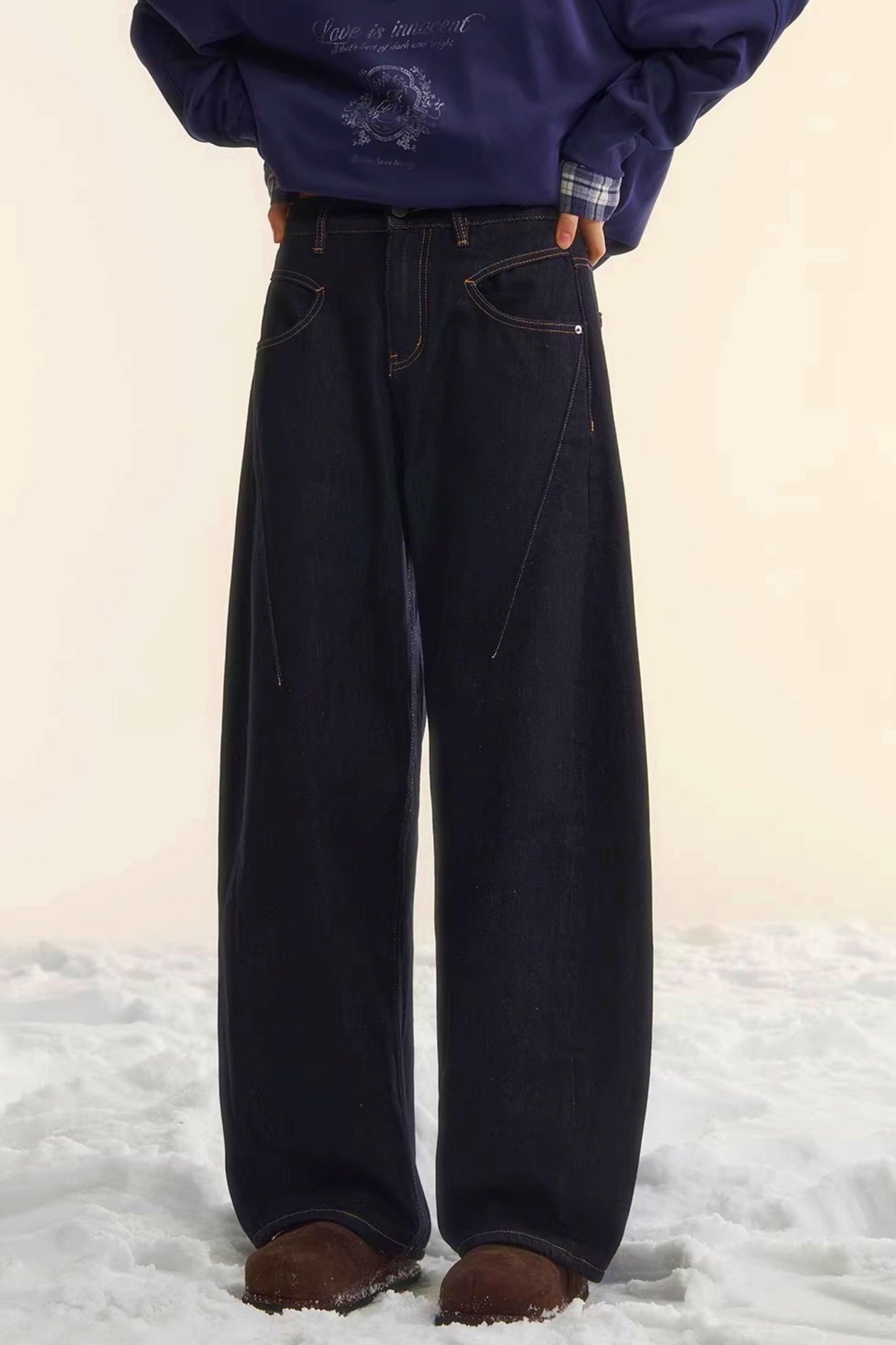 Brushed Distressed Retro Jeans