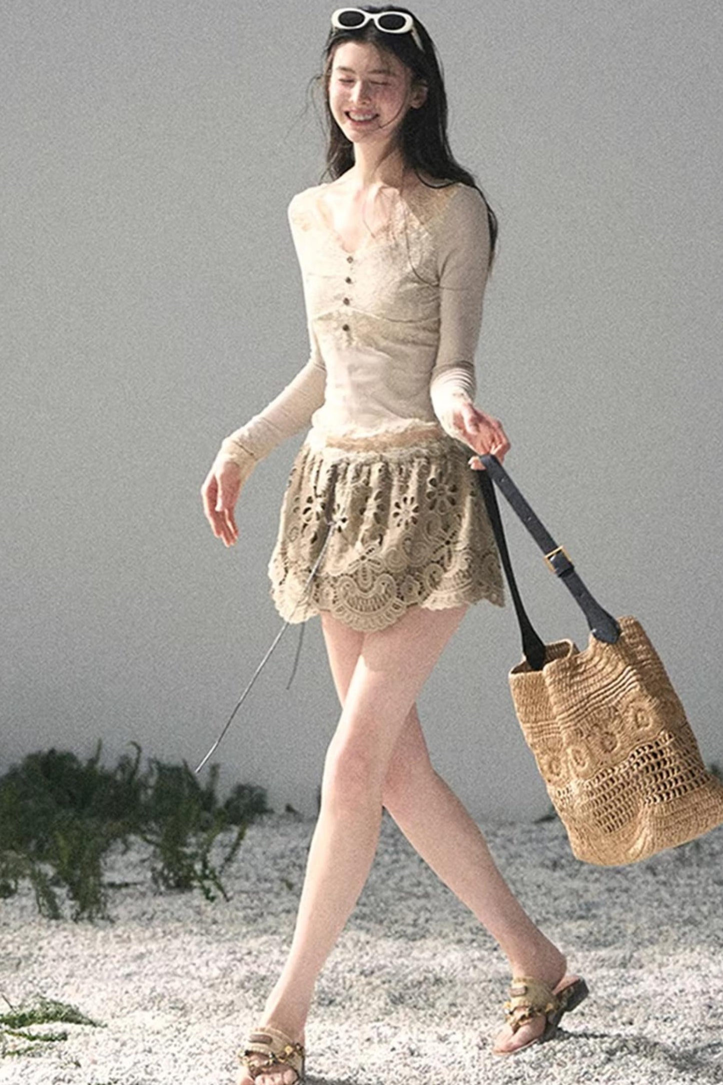Wind Trace Lace Top