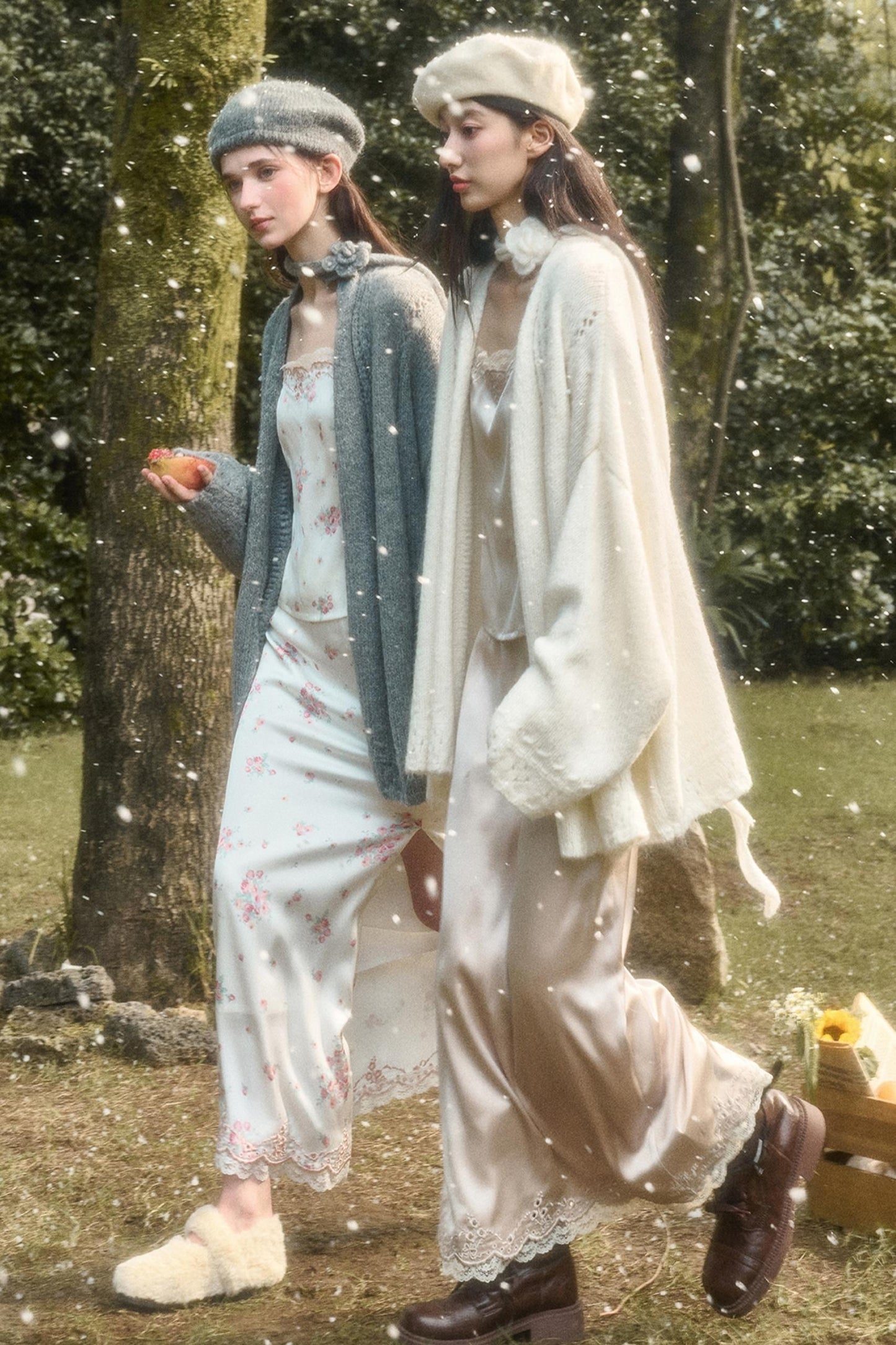 Comfortable Embroidery Top & Skirt Set-Up